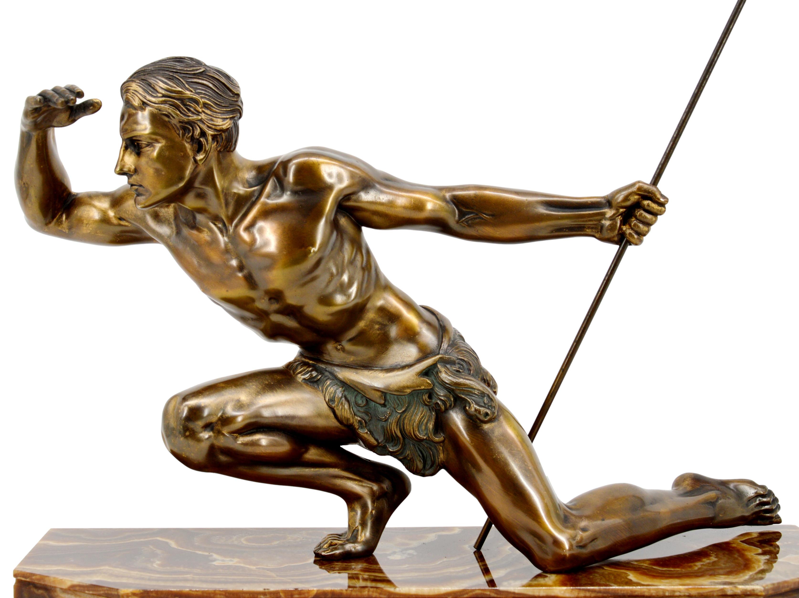 Français Rare sculpture de chasseur Art Déco de Jean de Roncourt, 1920 en vente