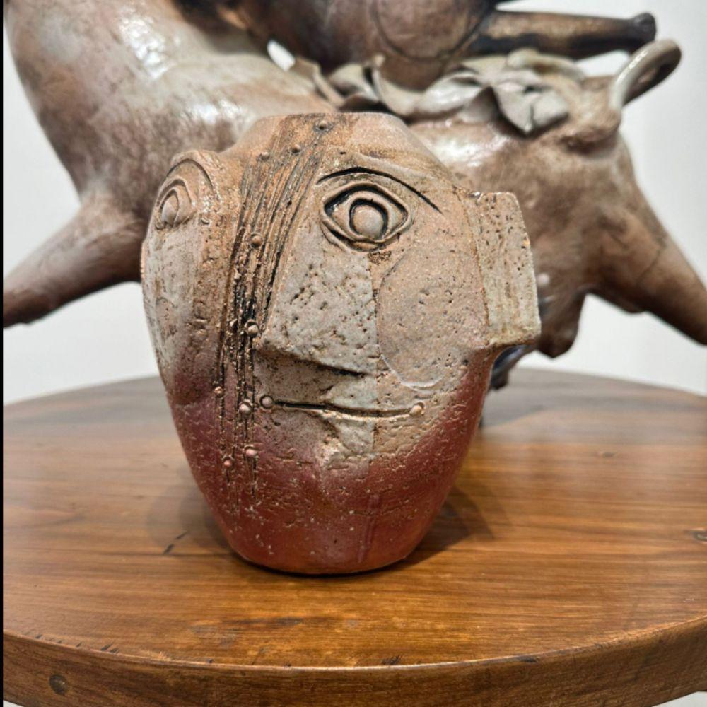 Sculpture Autoportrait - Orange Figurative Sculpture by Jean Derval