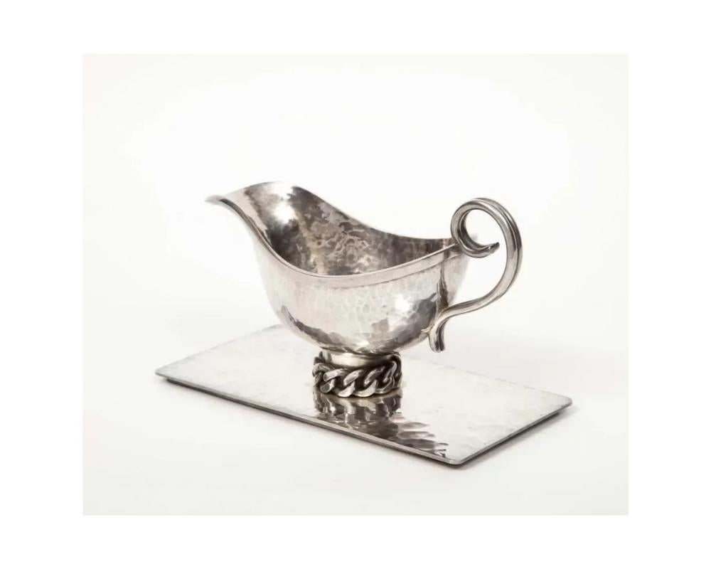 Jean Despres (1889-1980) A Silvered-Metal Gravy Sauce Boat on Stand, 1966 In Good Condition For Sale In New York, NY