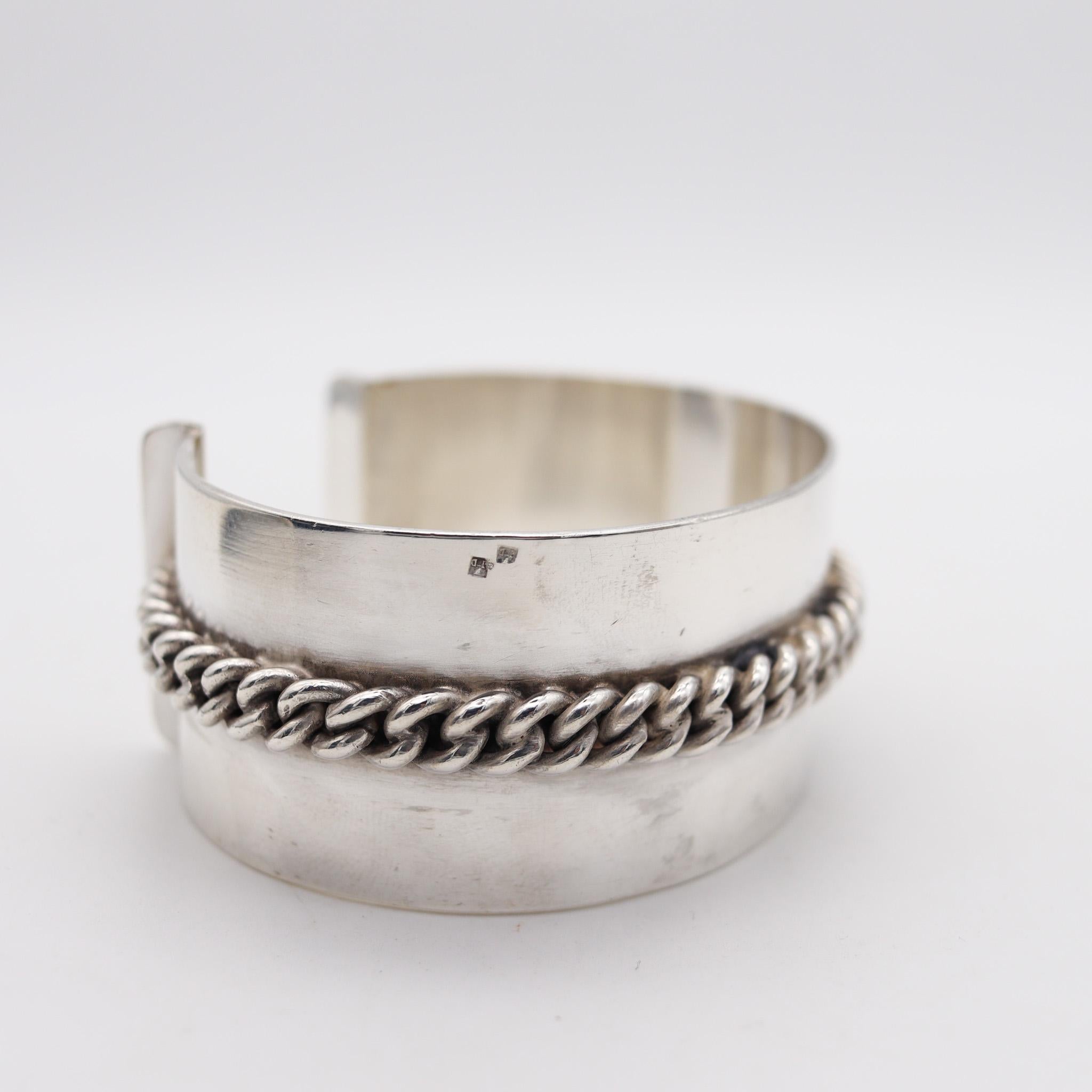 Jean Després 1960 Paris Artistic Cuff Bracelet In .800 Silver With Chained Links For Sale 1