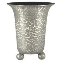 Vaso in peltro modernista art déco Jean Despres