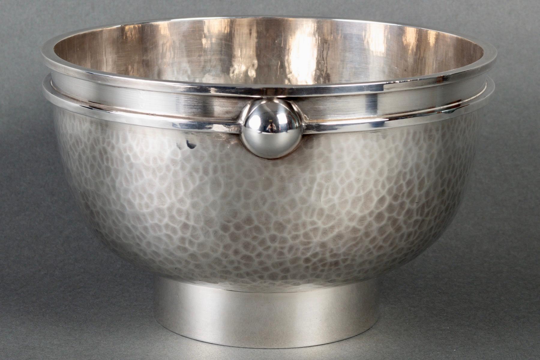 French Jean Desprès - Bowl Art Deco Modernist Hammered Silver Plated Metal For Sale