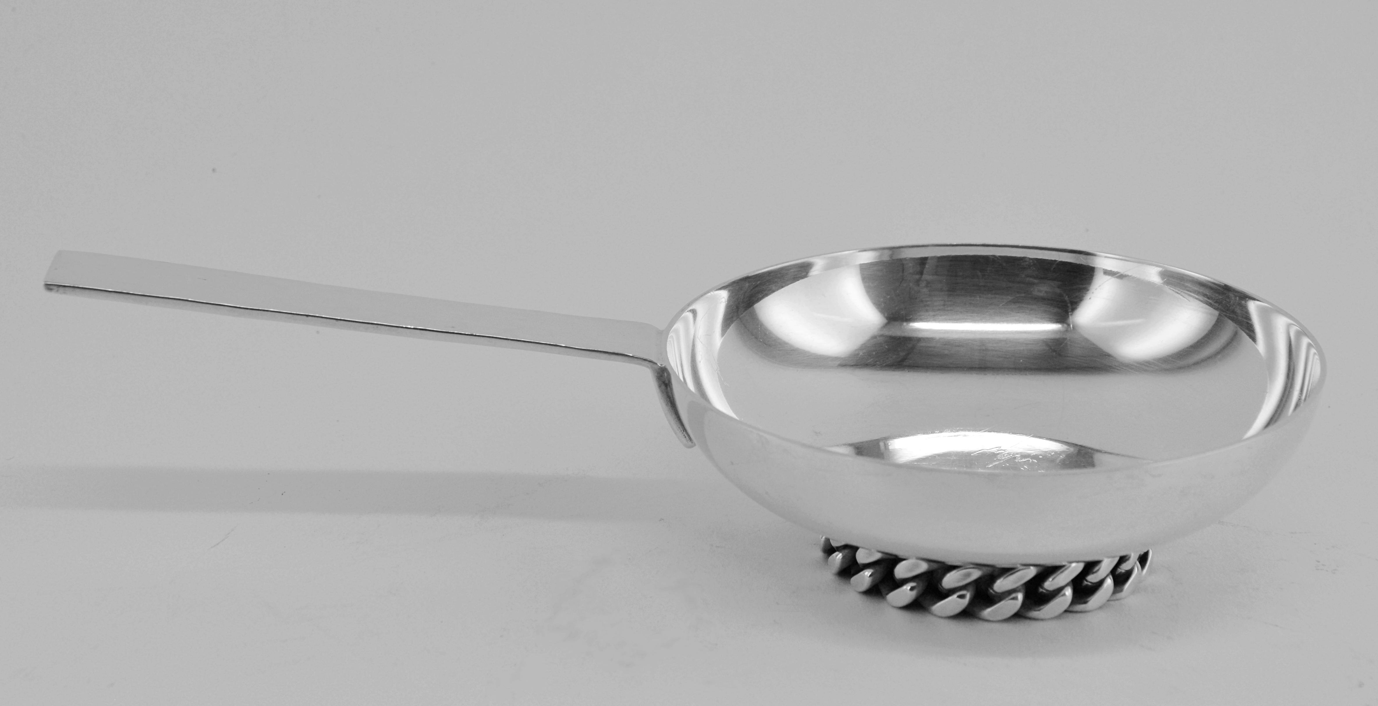 Mid-Century moderno Padella decorativa per aperitivo Jean Despres, 1950 in vendita