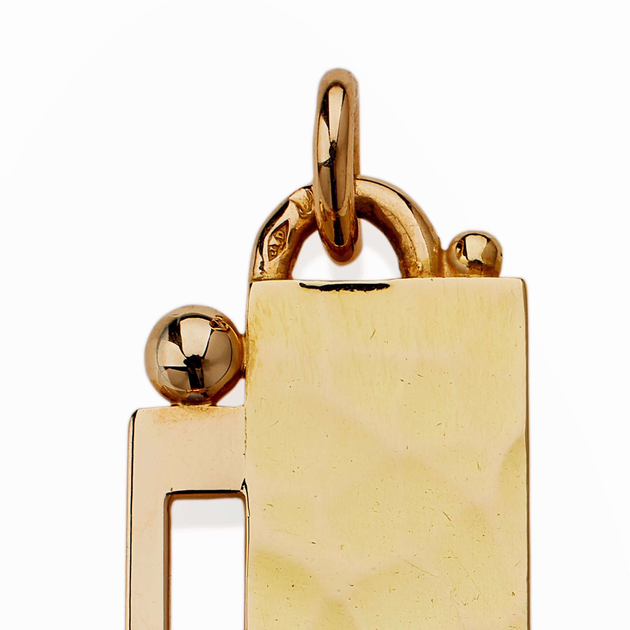 Jean Després French Modernist Hammered Gold and Coral Pendant In Excellent Condition For Sale In New York, NY
