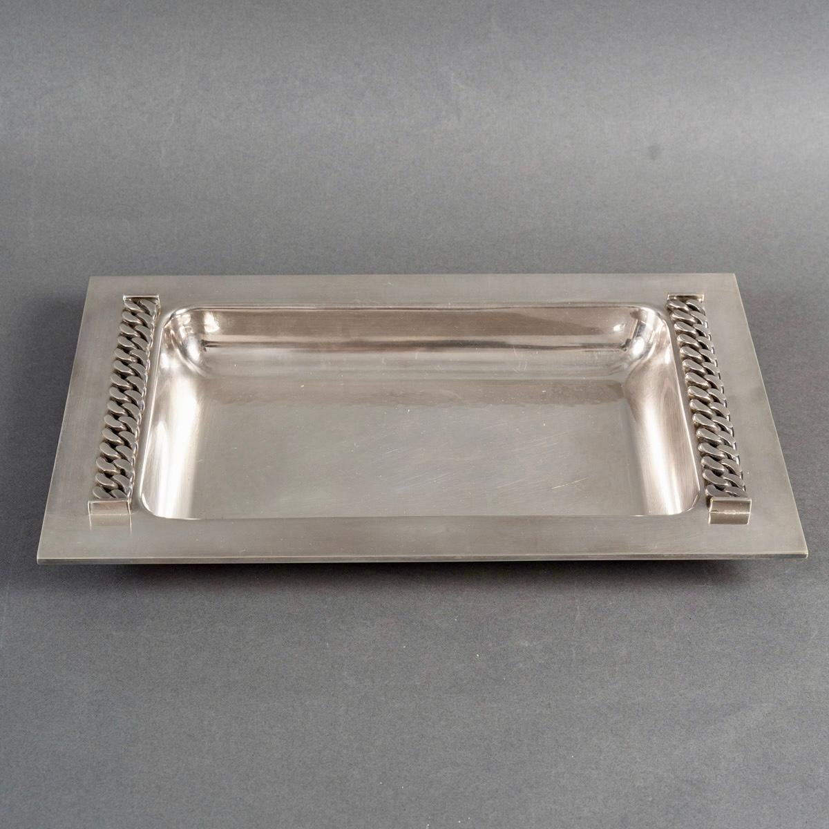 French Jean Desprès - Tray Bowl Art Deco Modernist Hammered Silver Plated Metal For Sale