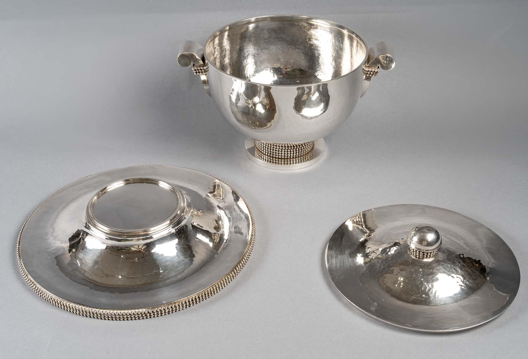 Jean Desprès, Tureen Centerpiece Silver Plated Hammered Beads Garlands 3