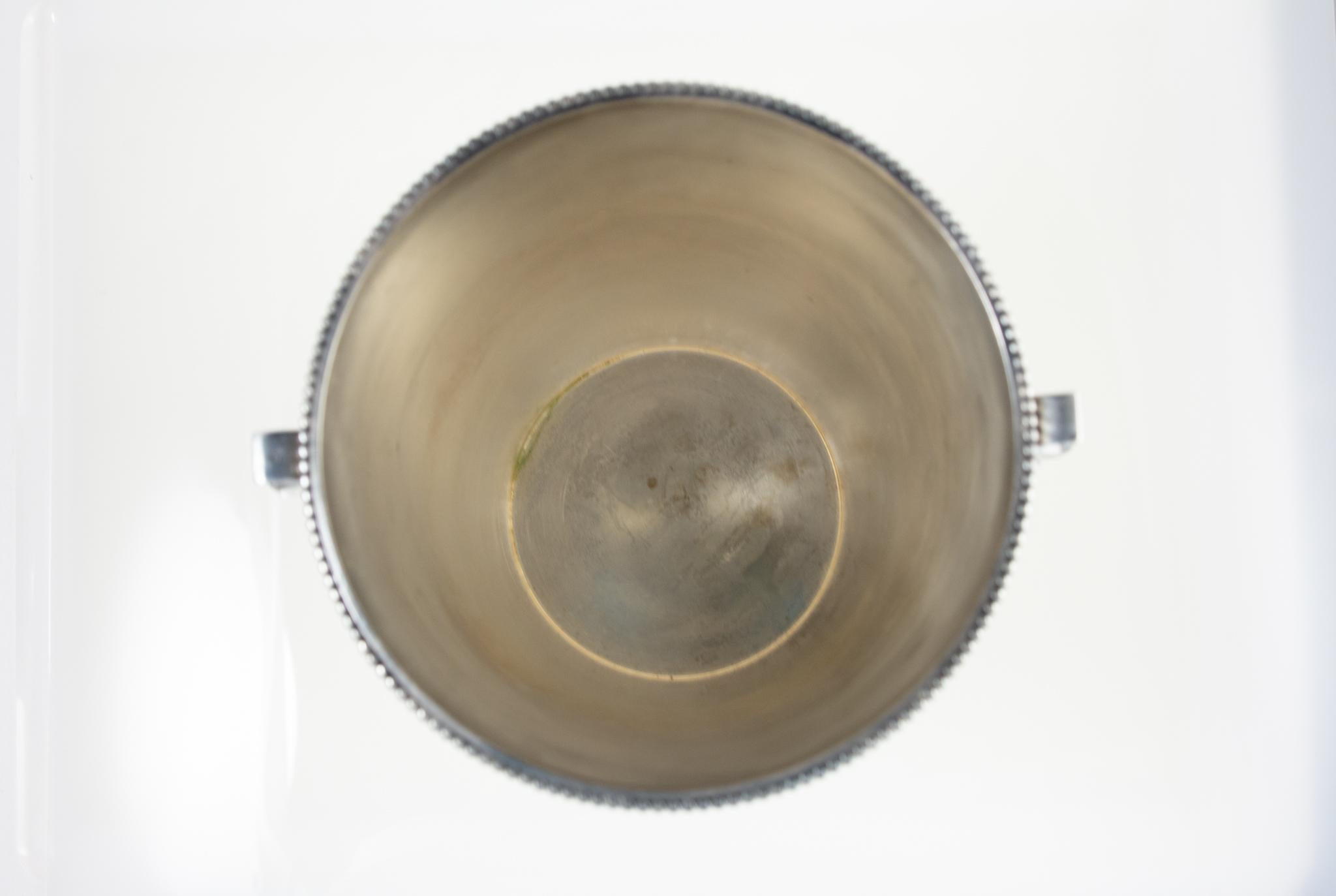 Enfriador de vino Jean Després Chapa de plata Circa 1955 París Francia Plateado en venta