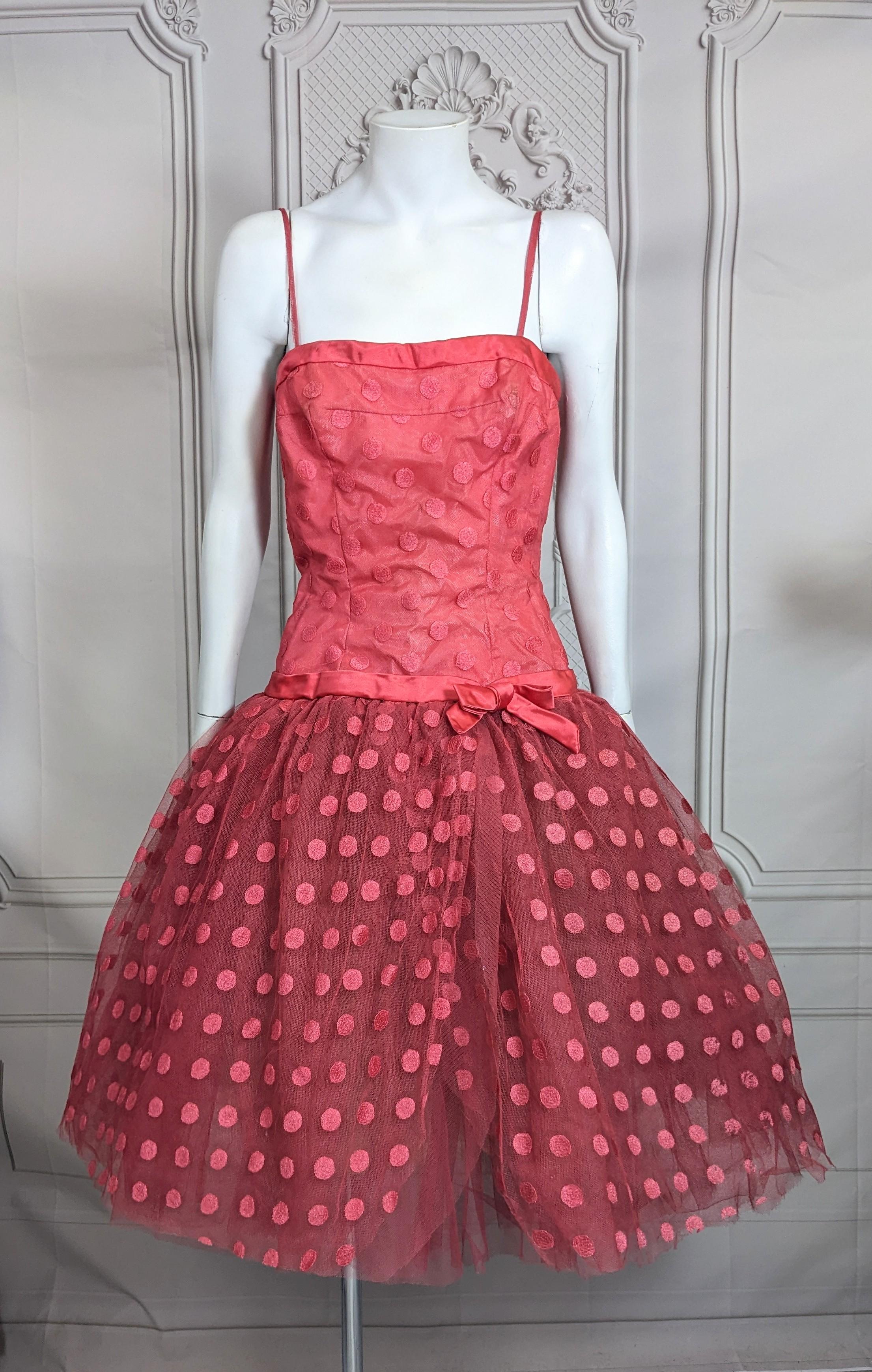 Jean Desses Pret a Porter Cocktailkleid aus Seide von Point D'esprit im Zustand „Gut“ im Angebot in New York, NY