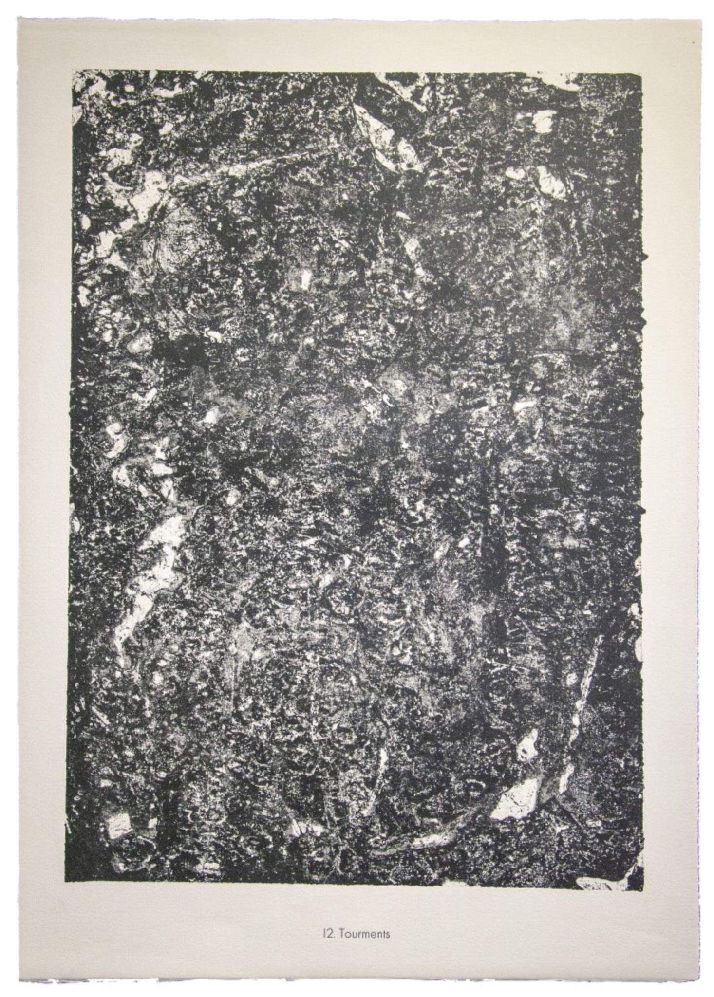 Tourments è una litografia originale su carta filigranata "Arc". Composizione astratta dell'artista francese Jean Dubuffet. 
Dall'album di "Sols Terres" (1953-1959). In condizioni eccellenti.

Riferimenti: Cat. Silkeborg n° 353/ Cat. S. Webel n°556.