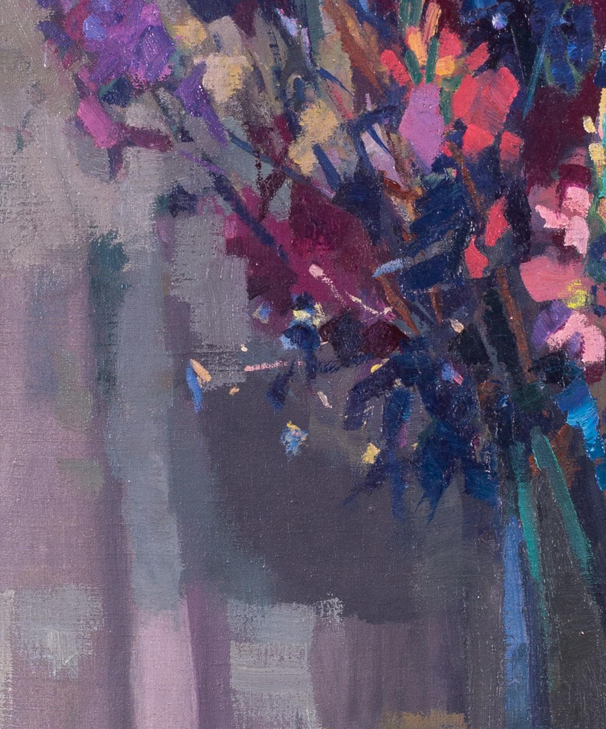 Postimpressionistisches französisches Stillleben aus dem Jahr 1965 mit blauen und rosa Wandblumen im Angebot 2