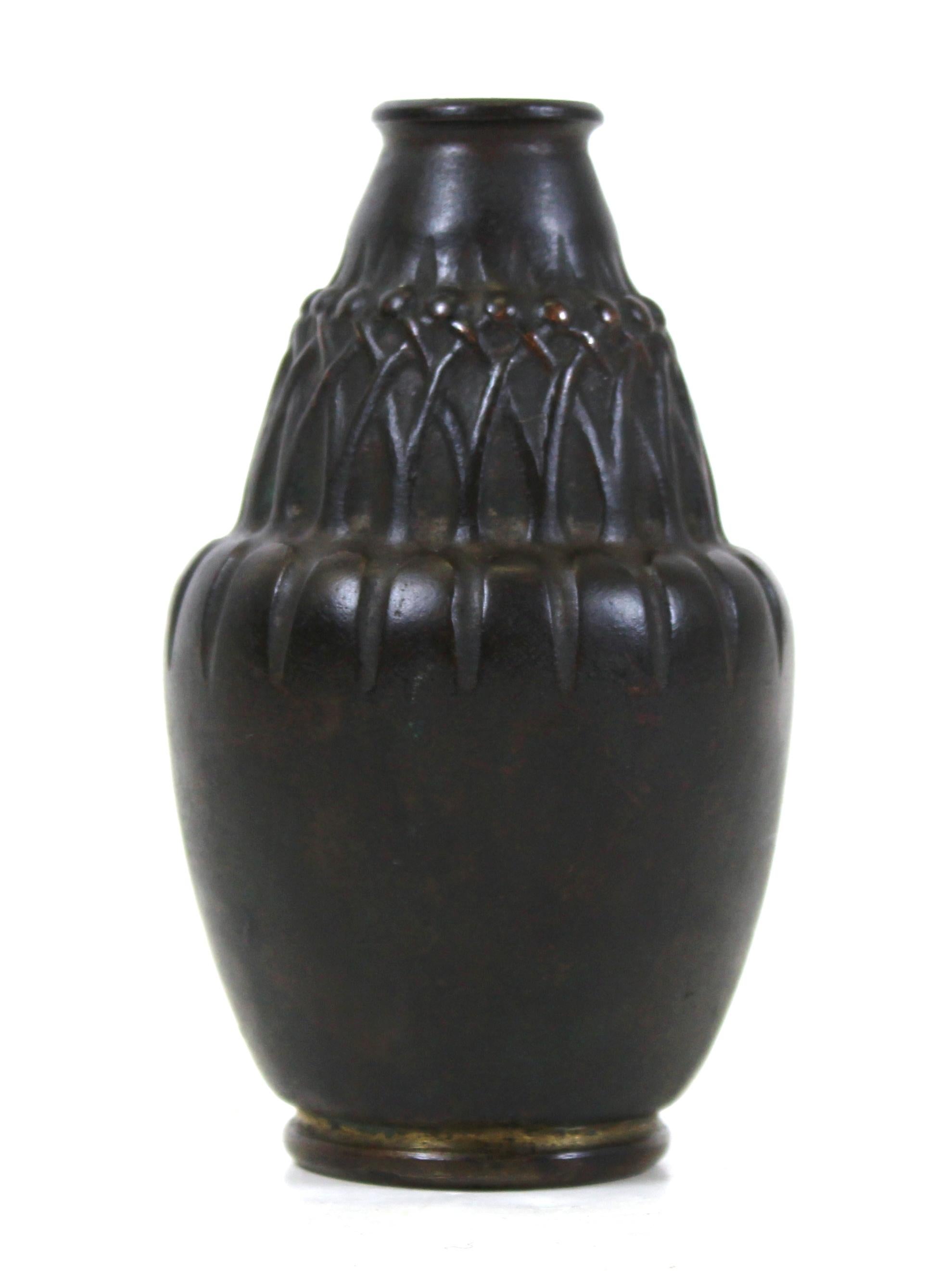 Jean Dunand French Art Nouveau Bronze Vase In Good Condition For Sale In New York, NY