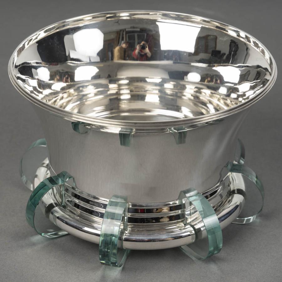 French JEAN E. PUIFORCAT – 20th century solid silver centerpiece
