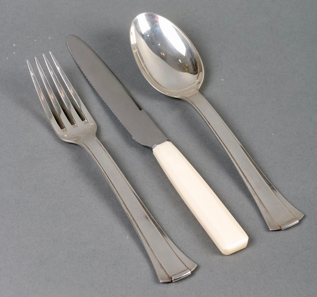 French Jean E Puiforcat Cutlery Flatware Set Art Deco Papyrus Sterling Silver 80 Pieces For Sale