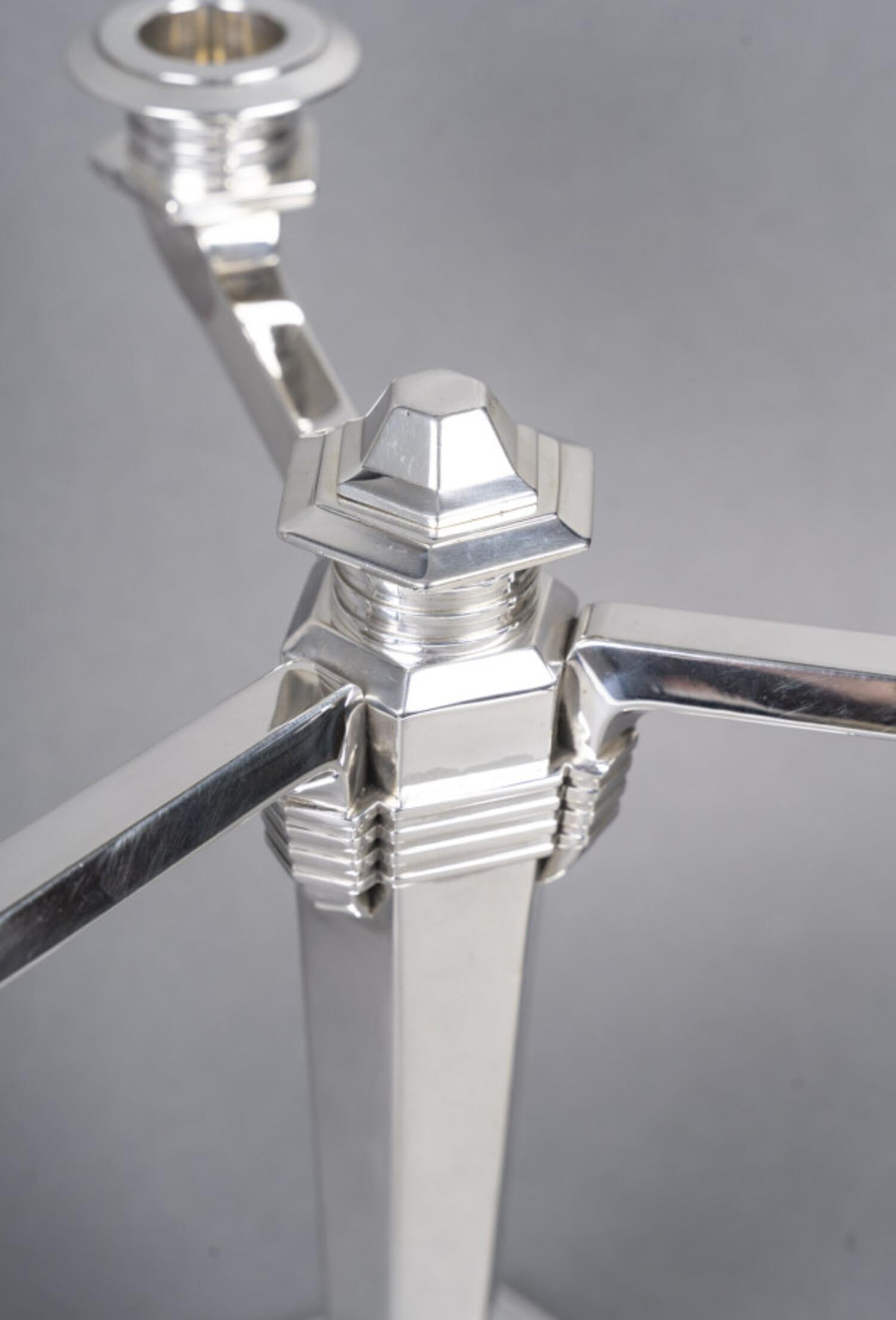 JEAN E. PUIFORCAT - Coppia di candelabri in argento massiccio periodo ARTDECO circa 1930 in vendita 5