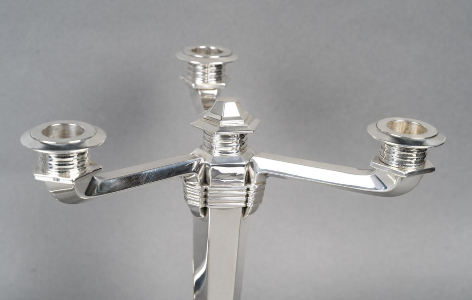 JEAN E. PUIFORCAT - Coppia di candelabri in argento massiccio periodo ARTDECO circa 1930 in vendita 11