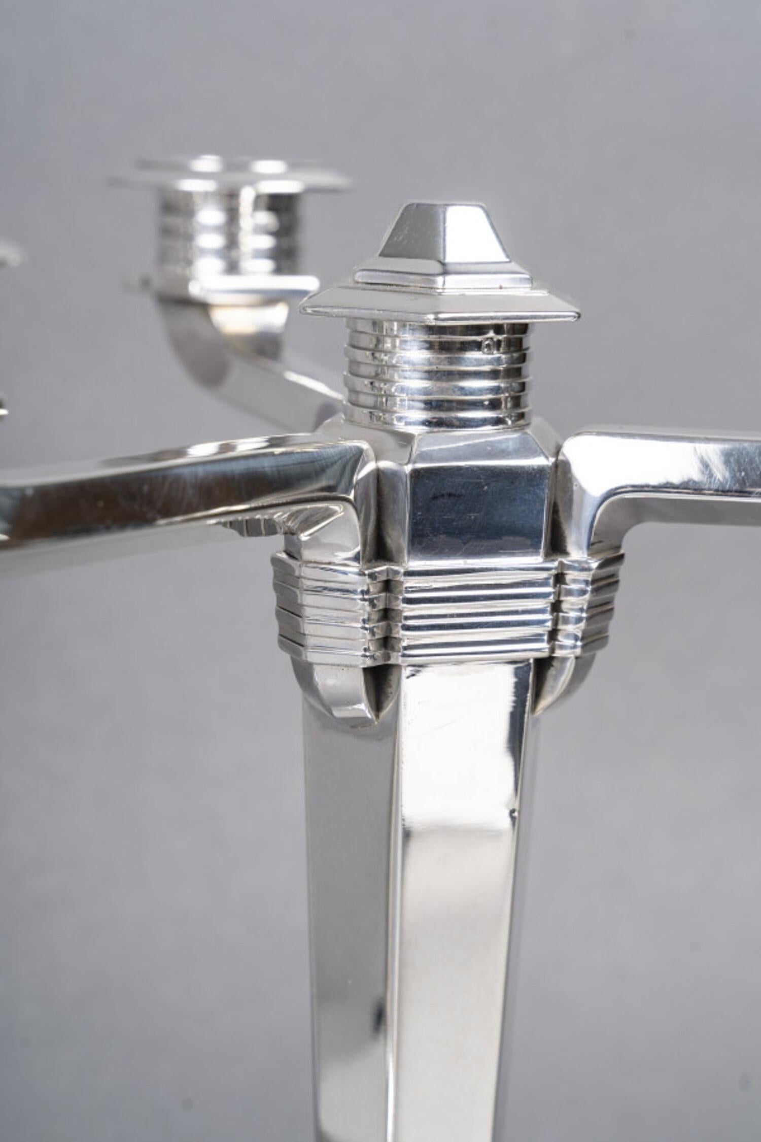 JEAN E. PUIFORCAT - Coppia di candelabri in argento massiccio periodo ARTDECO circa 1930 in vendita 2