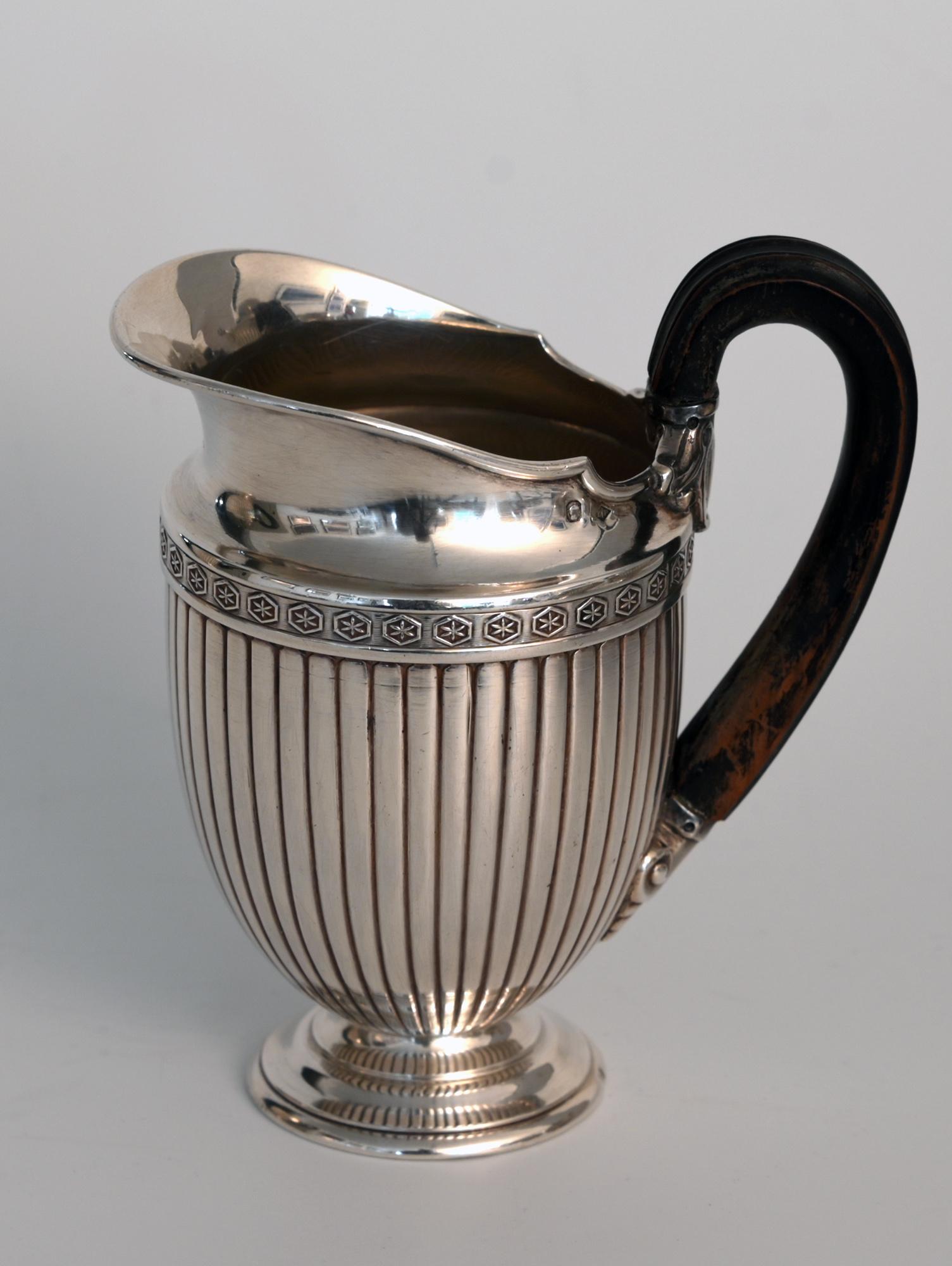 Jean E. Puiforcat Silver Timeless Set for Tea and Coffee in Neoclassical Form In Good Condition For Sale In Epfach, DE
