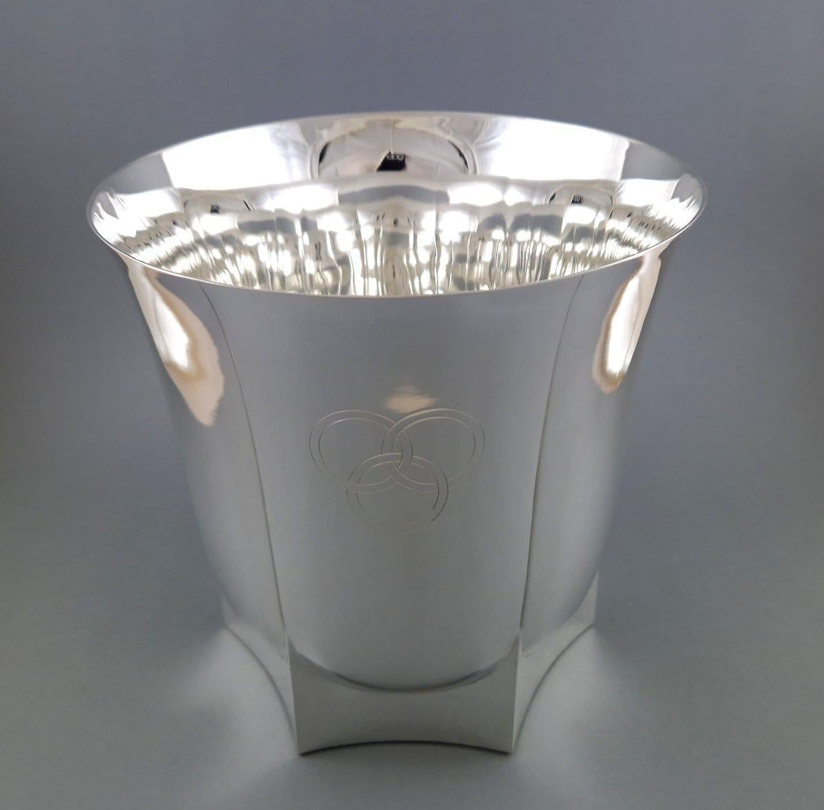 Jean E Puiforcat - Sektkübel aus Sterlingsilber (Mitte des 20. Jahrhunderts) im Angebot