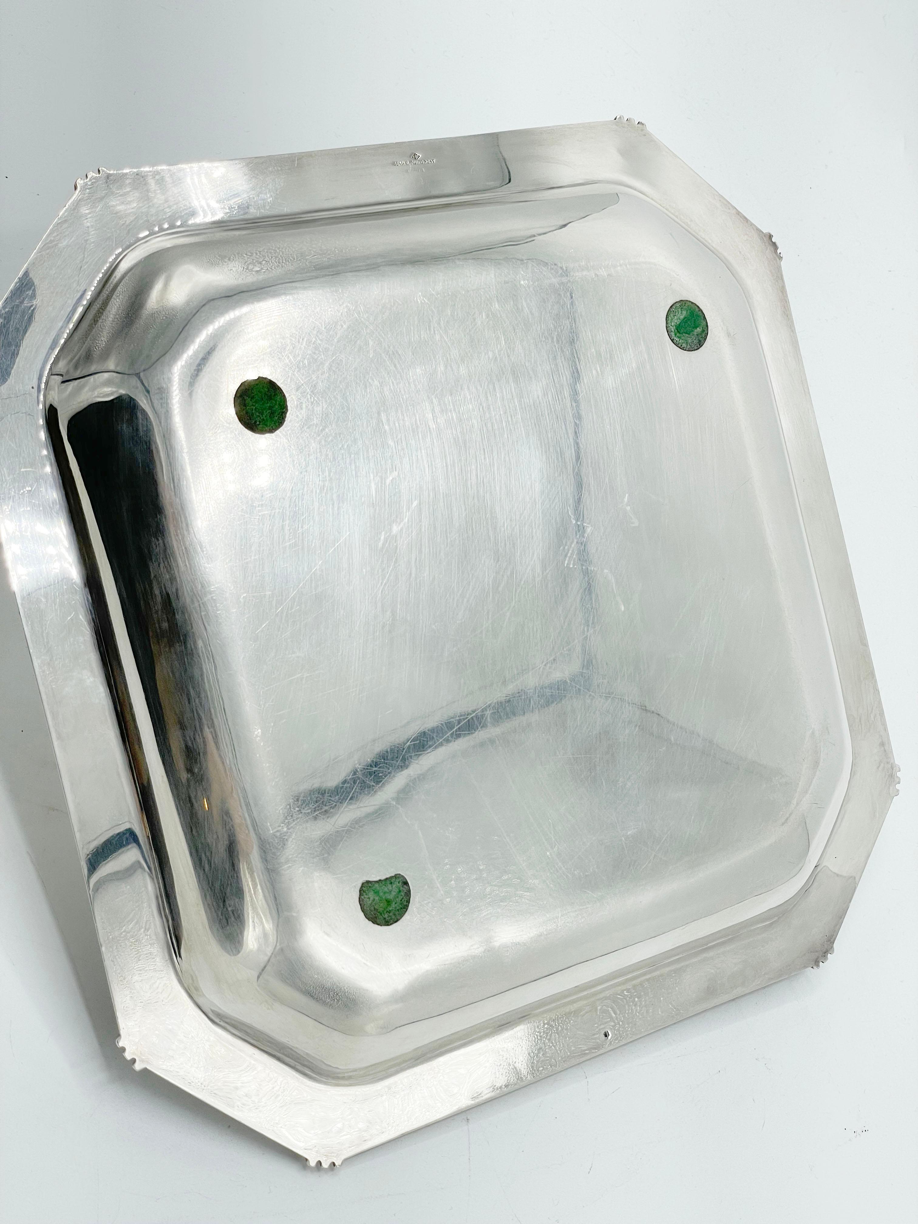 Jean-Émile PUIFORCAT (1897-1945) Plato y tapa de plata Art Déco para entrantes en venta 5