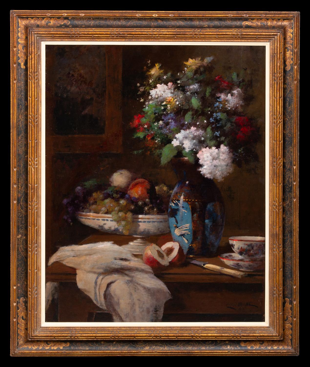 Jean Eritziane
Smirne 1850 - 1925 Parigi
Pittore armeno - francese

Natura morta con fiori e frutta su un tavolo

Firma: firmato e datato in basso a destra "Eritziane 1921".
Medium: olio su tavola
Dimensioni: dimensioni dell'immagine 76,5 x 58,5 cm,