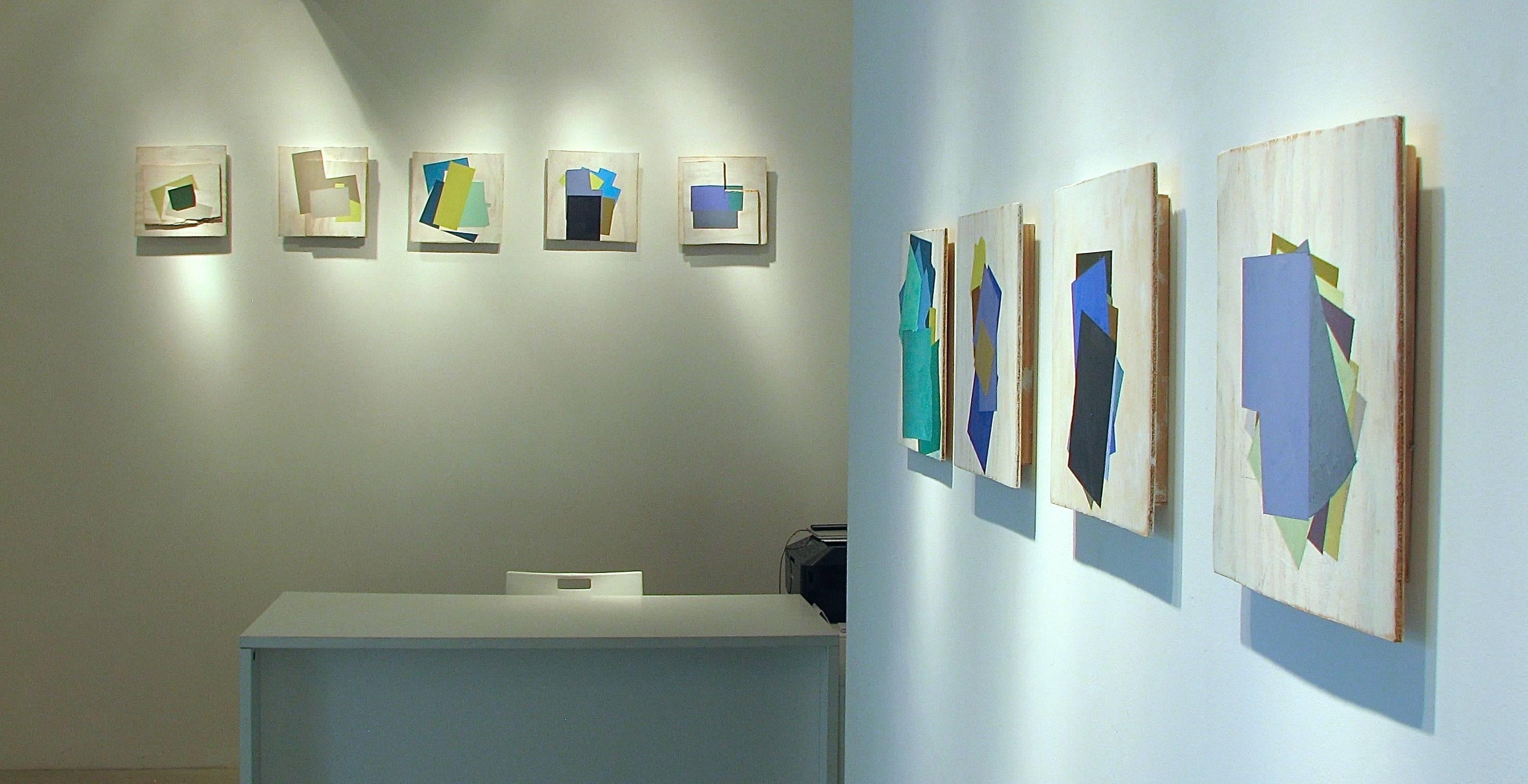« Add-Ons », peinture à l'huile géométrique abstraite sur bois, bleu, vert et jaune, technique mixte en vente 1