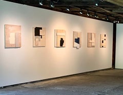 'Once Again' Pezzo geometrico astratto da parete Wood/Pittura in grigio, bianco e neutro