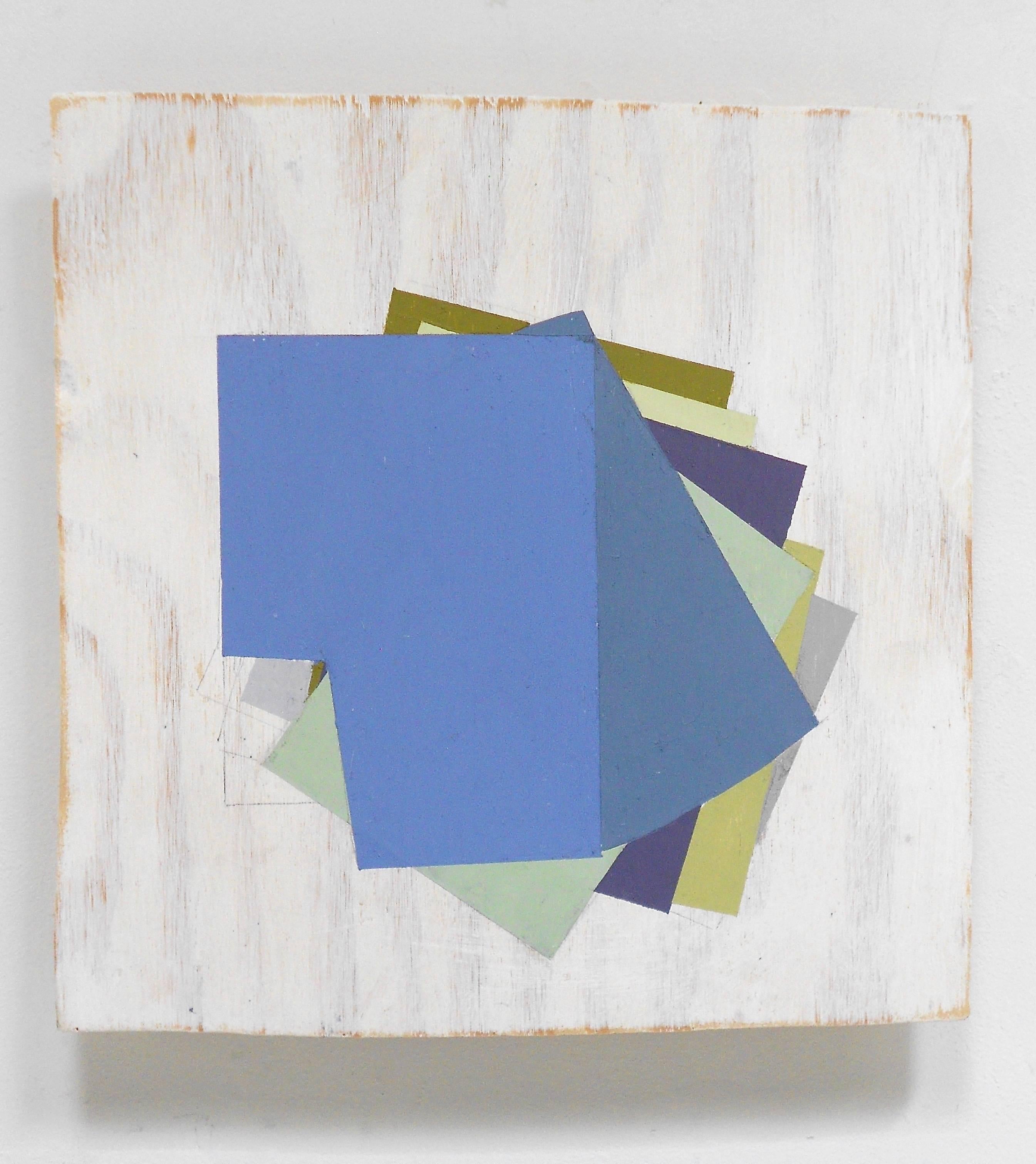 « Fan », huile sur bois technique mixte géométrique abstraite bleue, noire et colorée - Mixed Media Art de Jean Feinberg