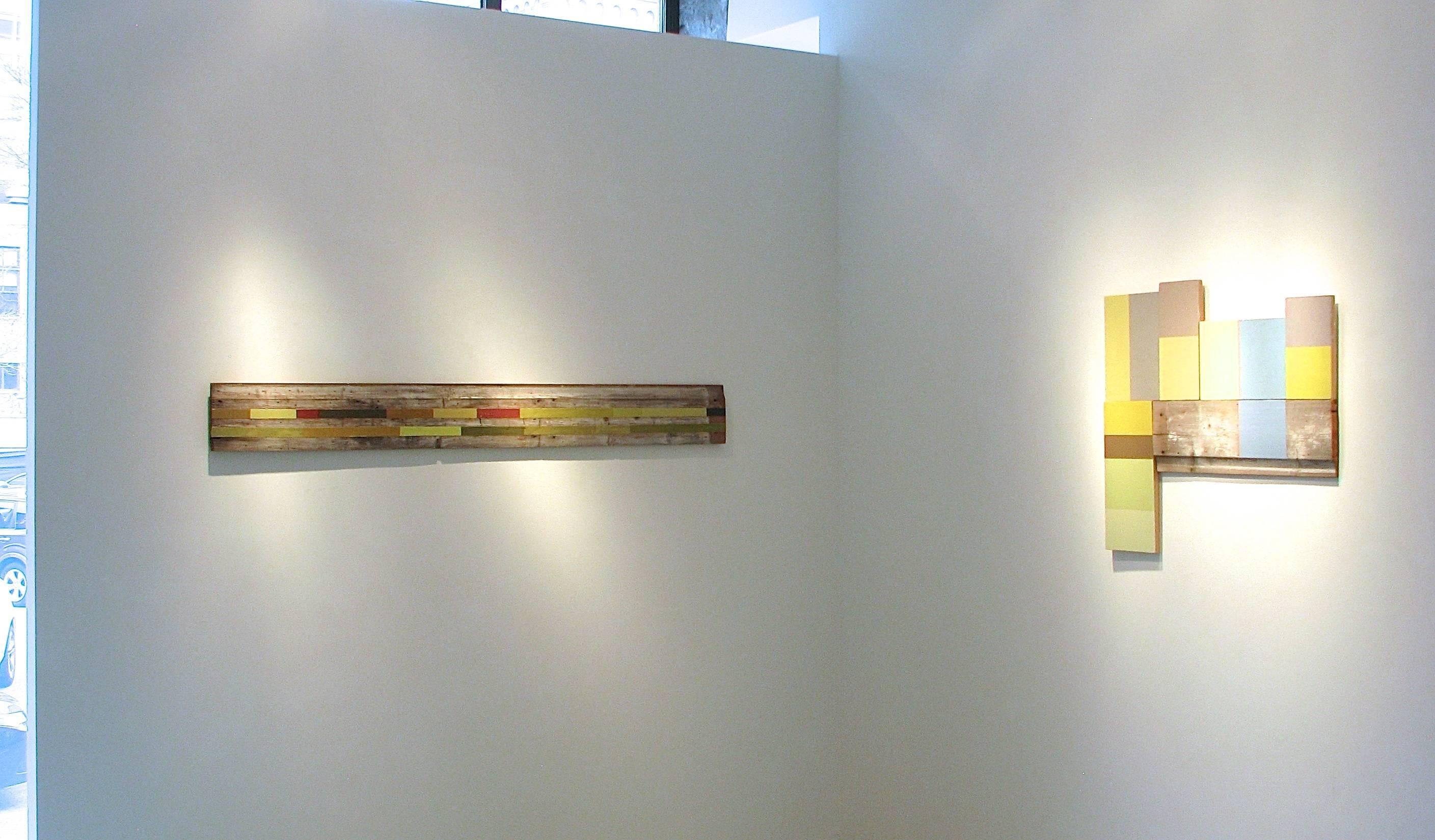 Uovo di pettirosso, 2017, Olio su Wood trovato 7,5  x 18 x 1,5  Pollici.  Questo dipinto è attualmente esposto in una mostra personale dell'artista presso la Beth Urdang Gallery di Boston.

Jean Feinberg è un'artista di New York le cui astrazioni
