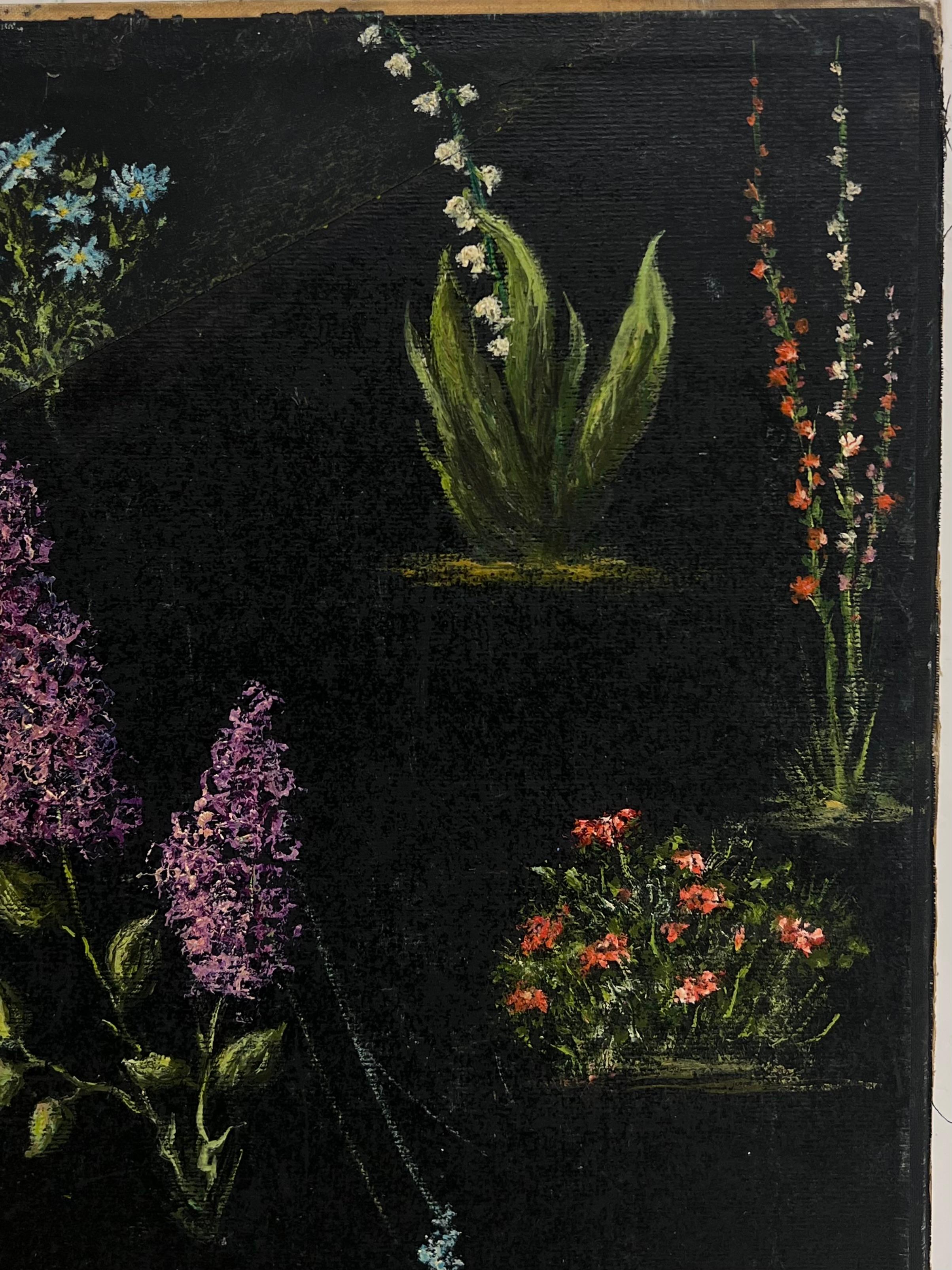 Étude de fleurs de jardin sur fond noir Peinture à l'huile - Noir Still-Life Painting par Jean Fourie