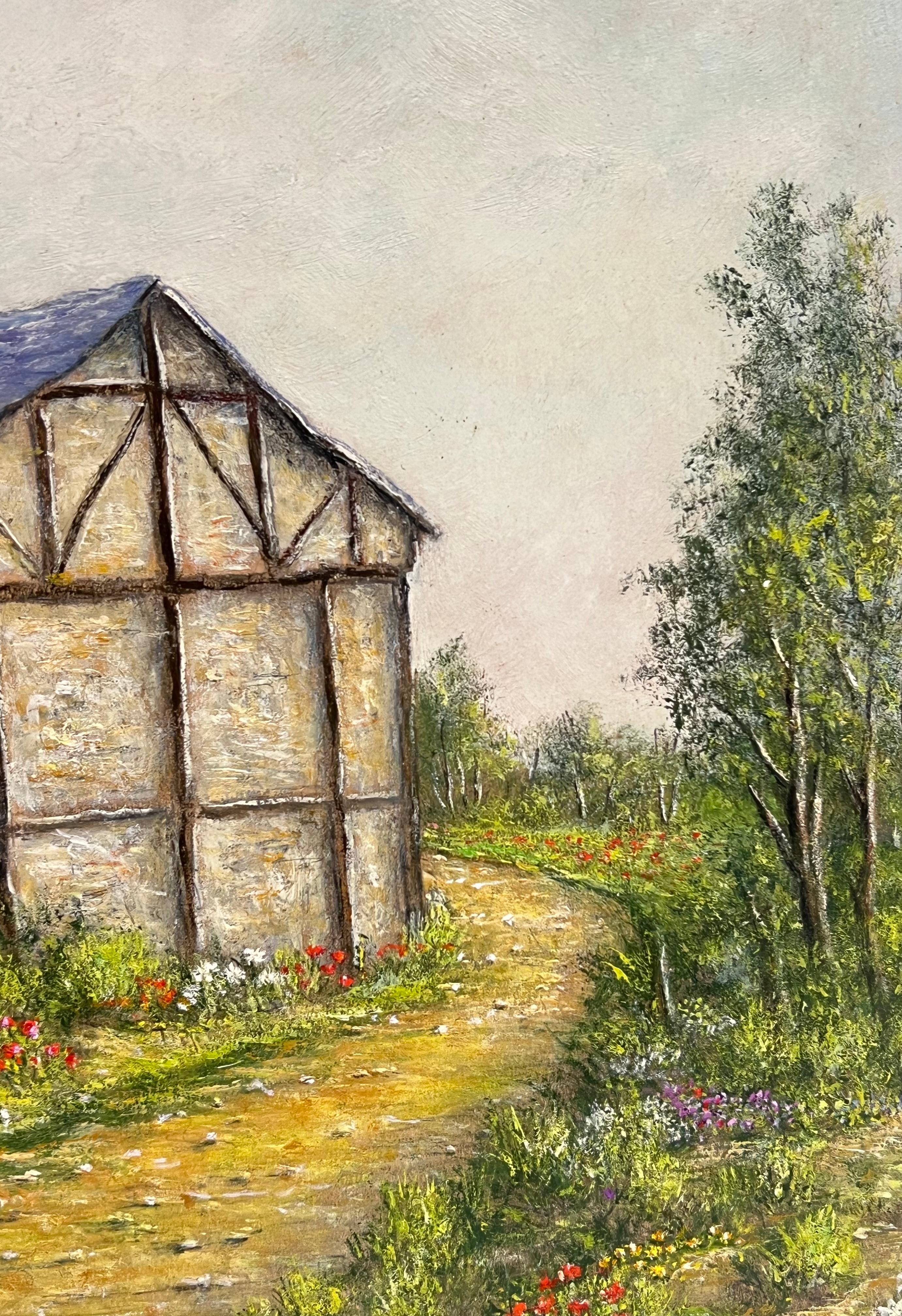 Holz - Gerahmte Scheune mit Gartenblumen entlang eines Landweges Ölgemälde – Painting von Jean Fourie