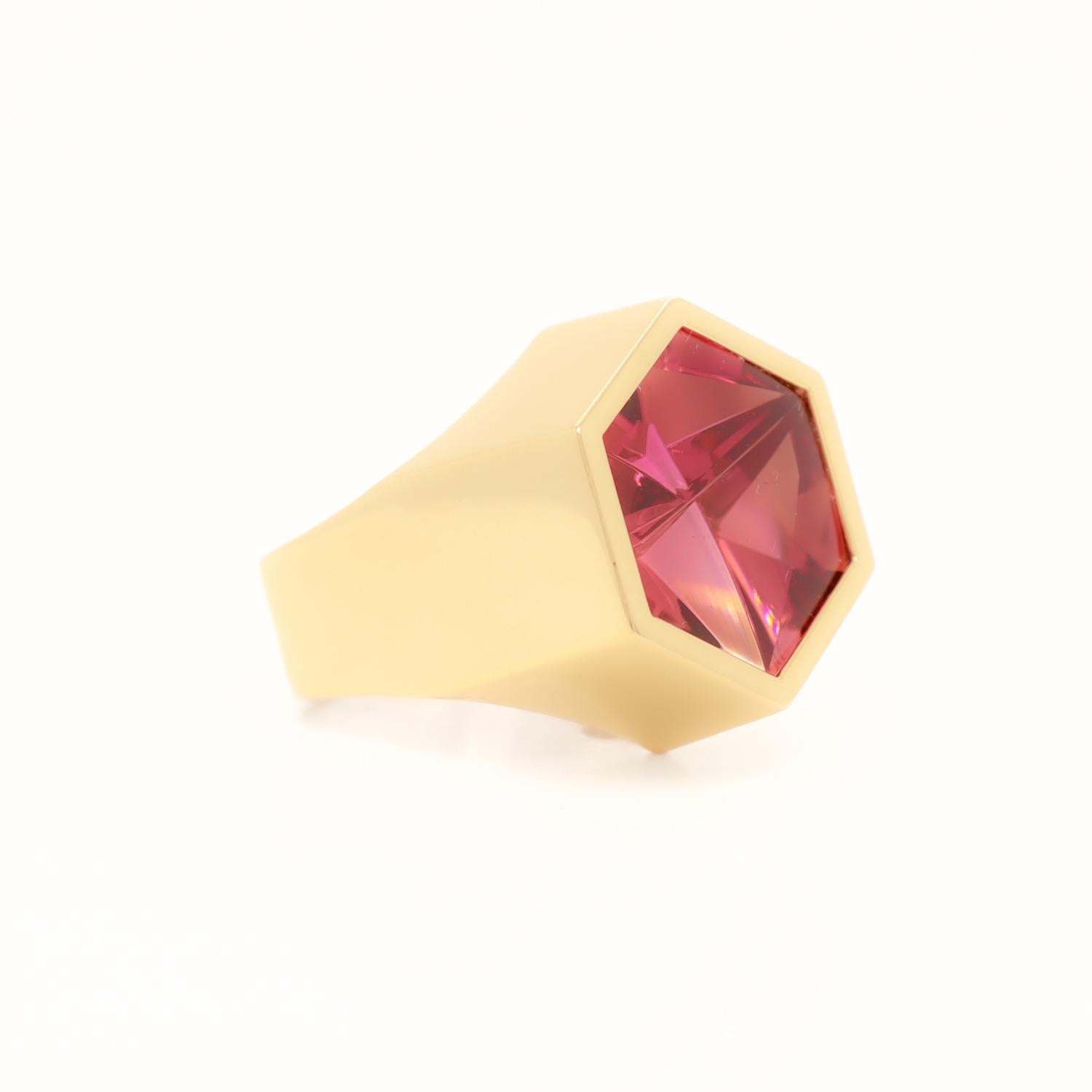 Jean Francois Albert Cocktail-Ring, 18 Karat Gold & rosa Turmalin im Fancy-Schliff 1