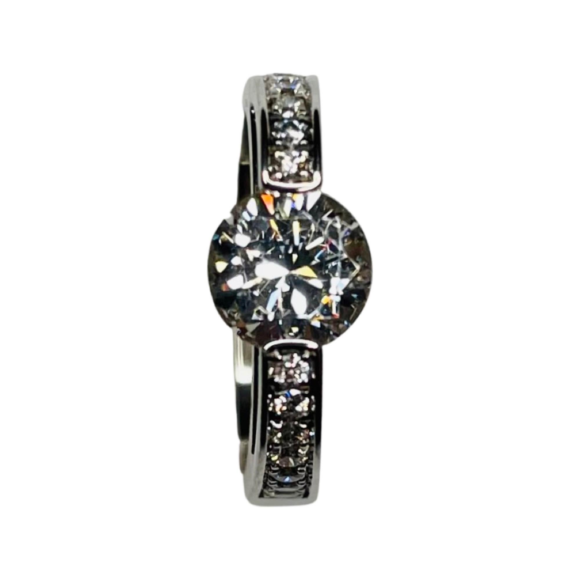 Verlobungsring von Jean-Franois Albert aus 18 Karat Weißgold mit Diamanten (Rundschliff) im Angebot