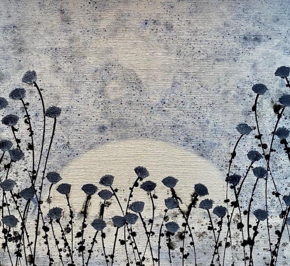 « serenity », peinture à l'encre acrylique sur toile, fleurs bleues, coucher de soleil, 80 x 80 cm  - Contemporain Mixed Media Art par Jean Francois Debongnie