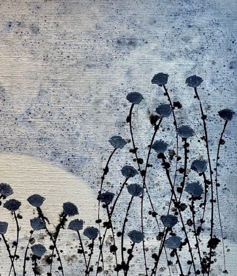 Jean Francois' Serenity fängt die abendliche Szene in der blauen Blumenwiese ein und hinterlässt ein harmonisches Gefühl der Gelassenheit. Dieses Gemälde wird bereits aufgespannt und für die Wand vorbereitet geliefert.

BIOGRAPHIE VON JEAN FRANCOIS