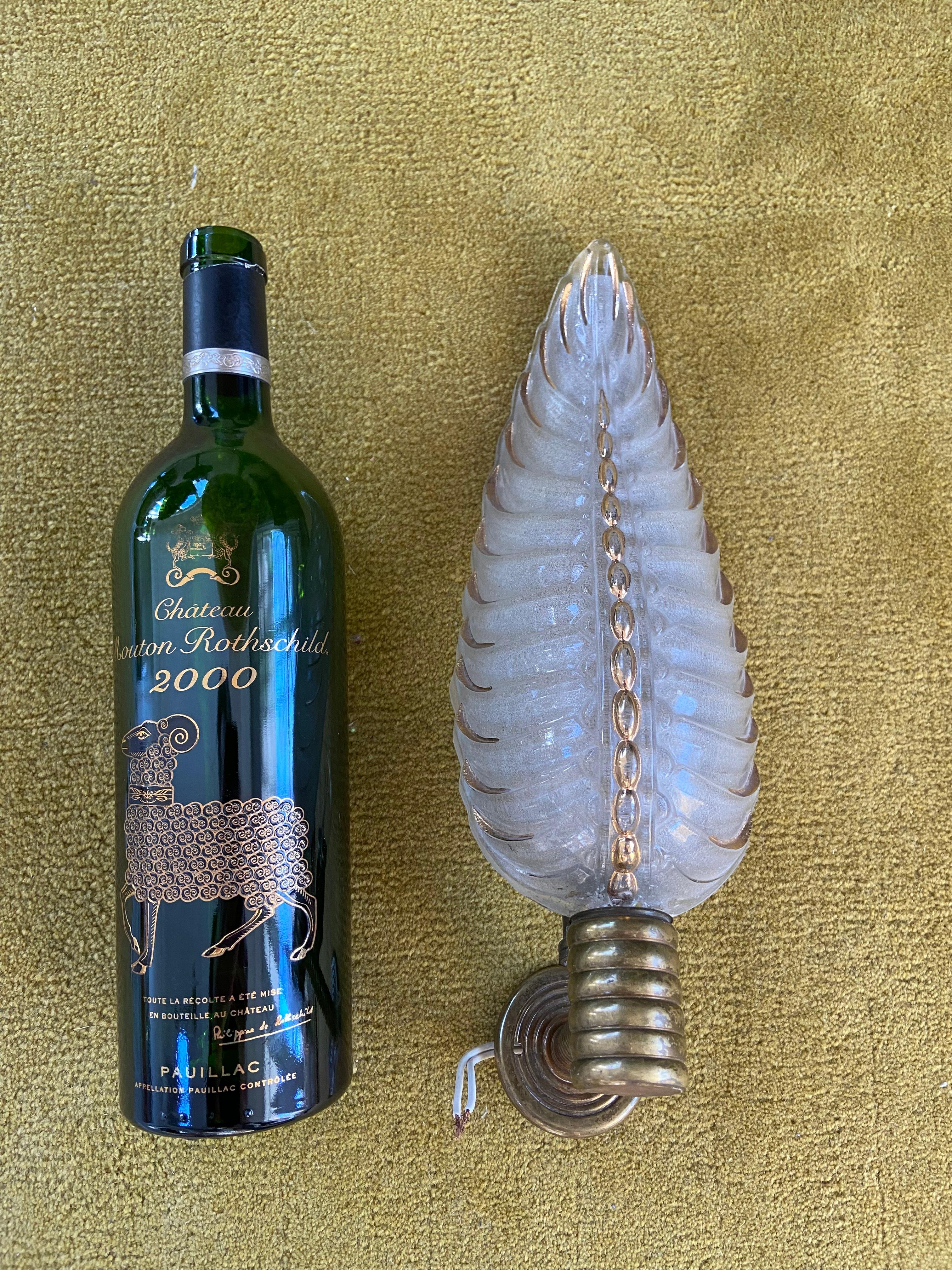 French Jean Gauthier EZAN & Henri Petitot Art Deco Frosted Glass Leaf Sconce, 1930's For Sale