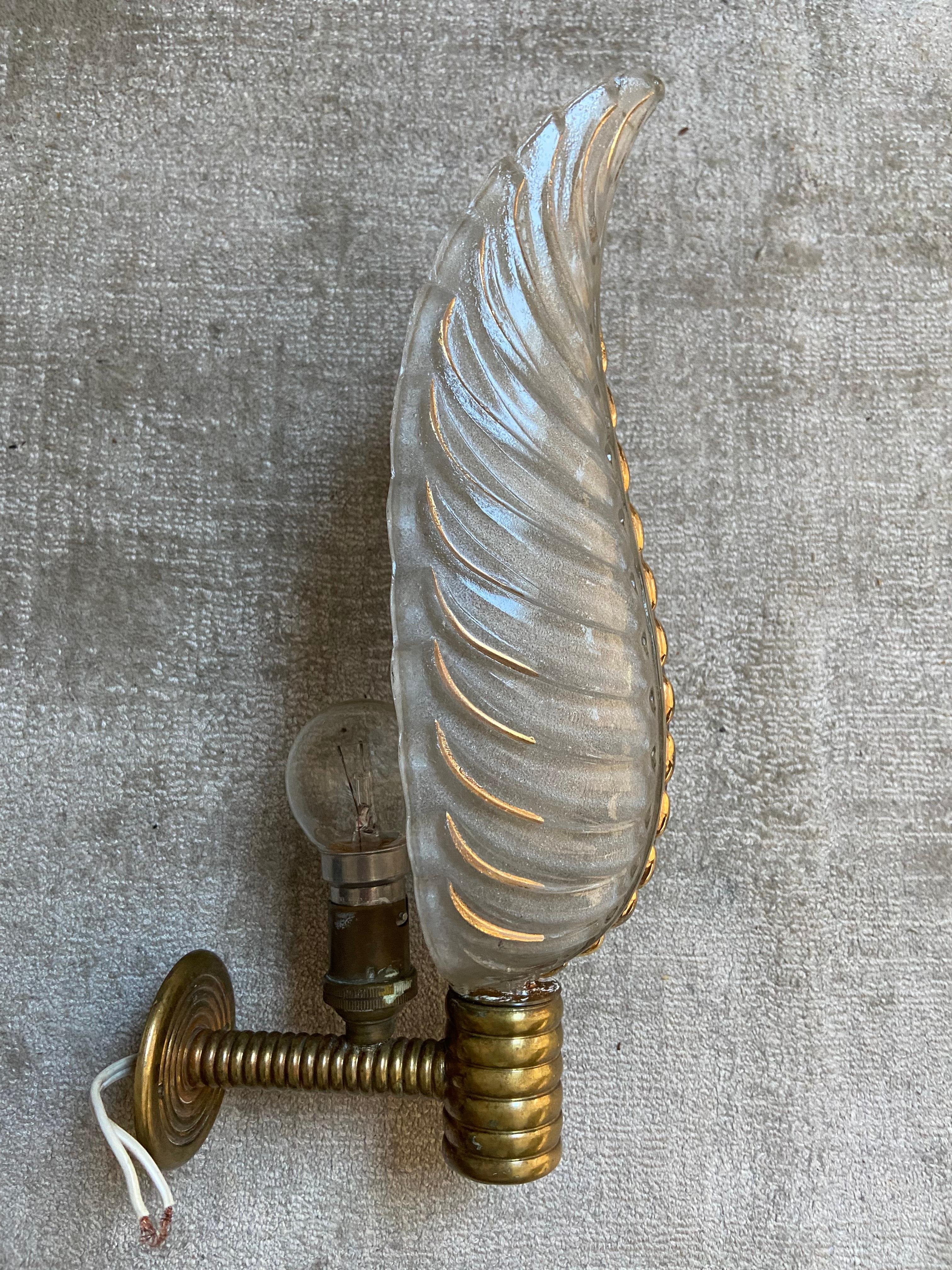 Jean Gauthier EZAN & Henri Petitot Art Deco Frosted Glass Leaf Sconce, 1930's For Sale 2