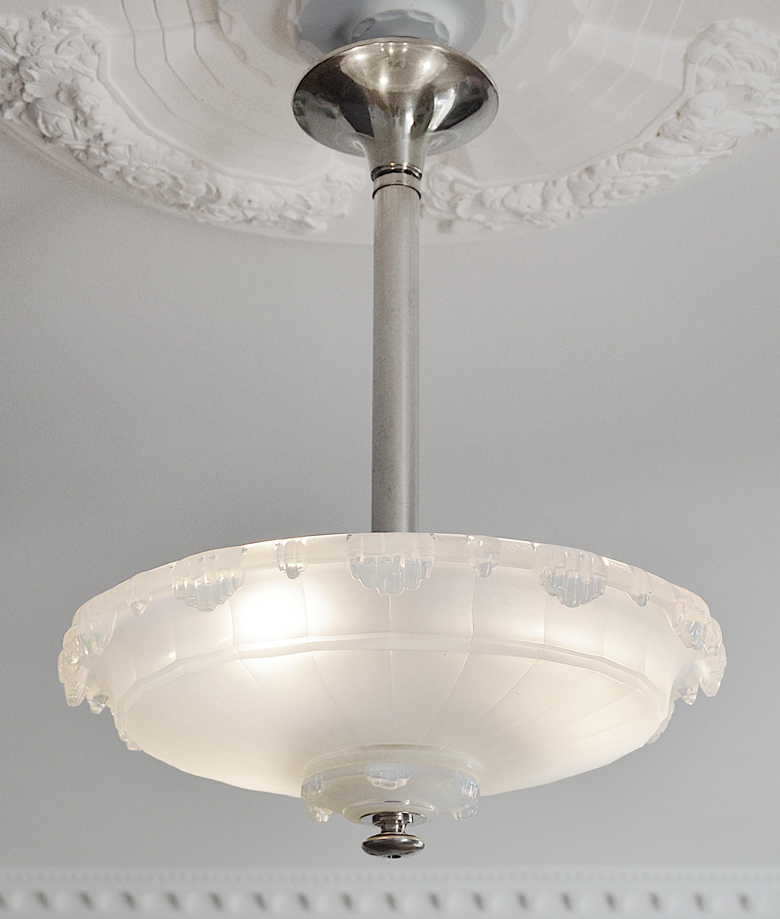 Early 20th Century Jean Gauthier, French Art Deco Modernist Opalescent Pendant Chandelier, 1920s For Sale