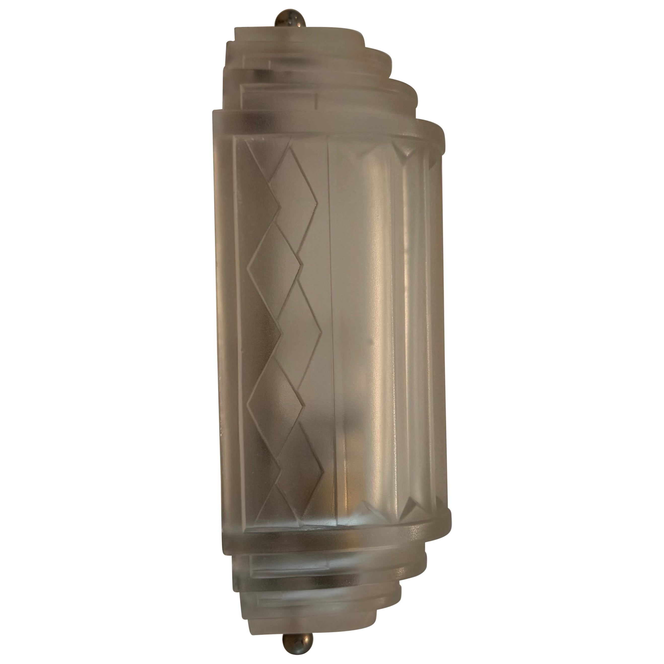 Jean Gauthier Geometrical Art Deco Sconce. France ca. 1930