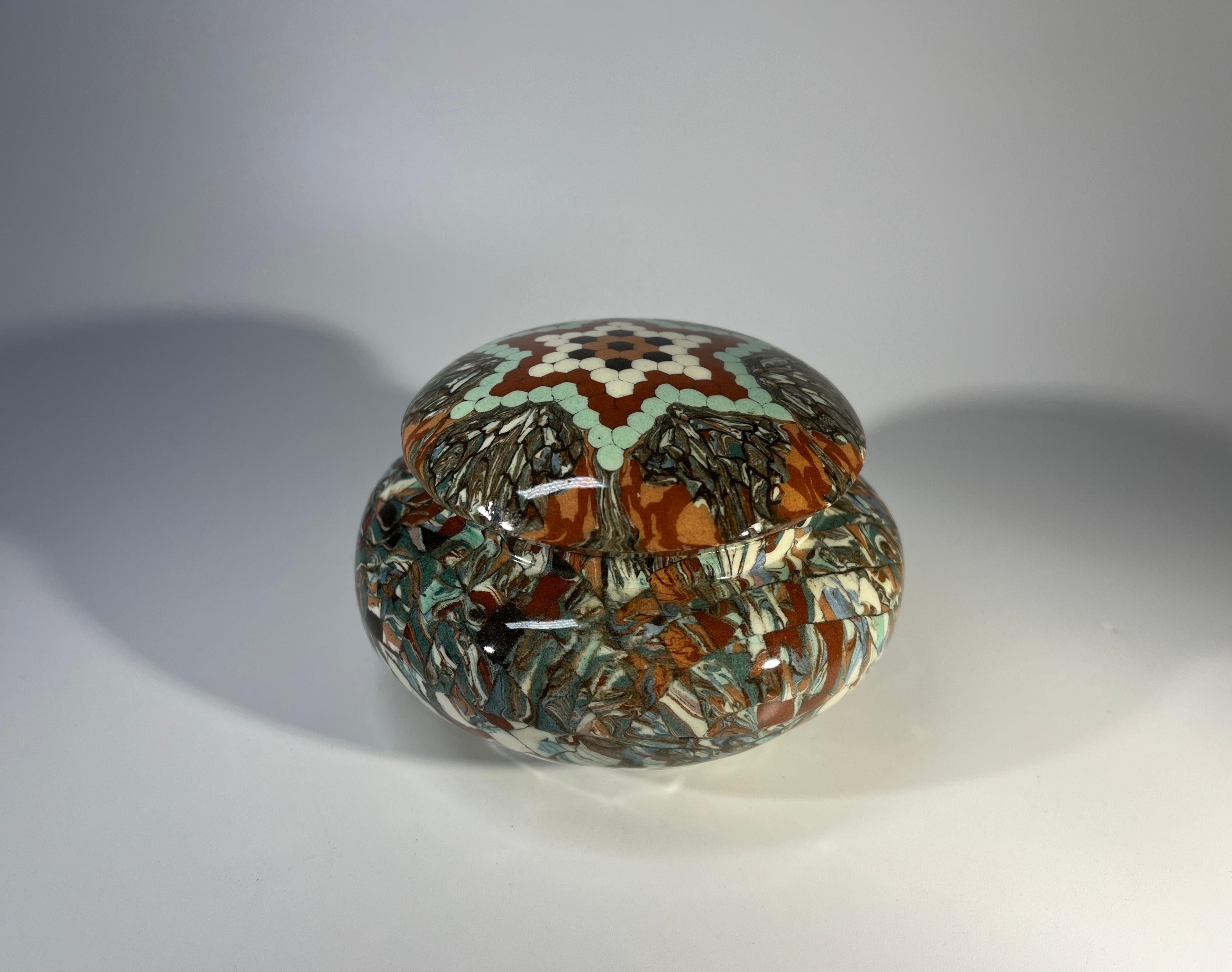 Mid-Century Modern Jean Gerbino For Vallauris, France, Pot à couvercle en céramique émaillée Sage Mosaic 1960's en vente