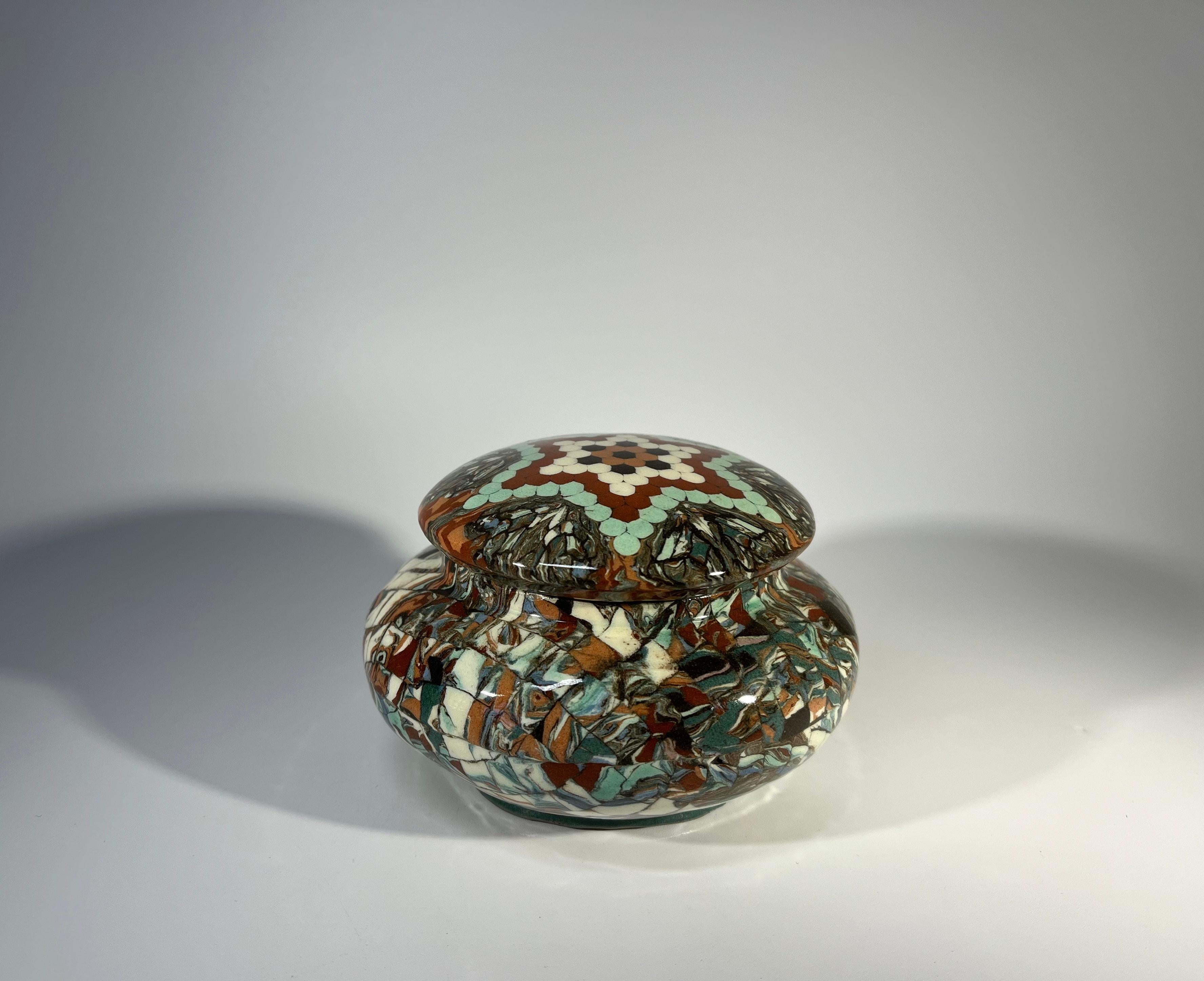 Français Jean Gerbino For Vallauris, France, Pot à couvercle en céramique émaillée Sage Mosaic 1960's en vente