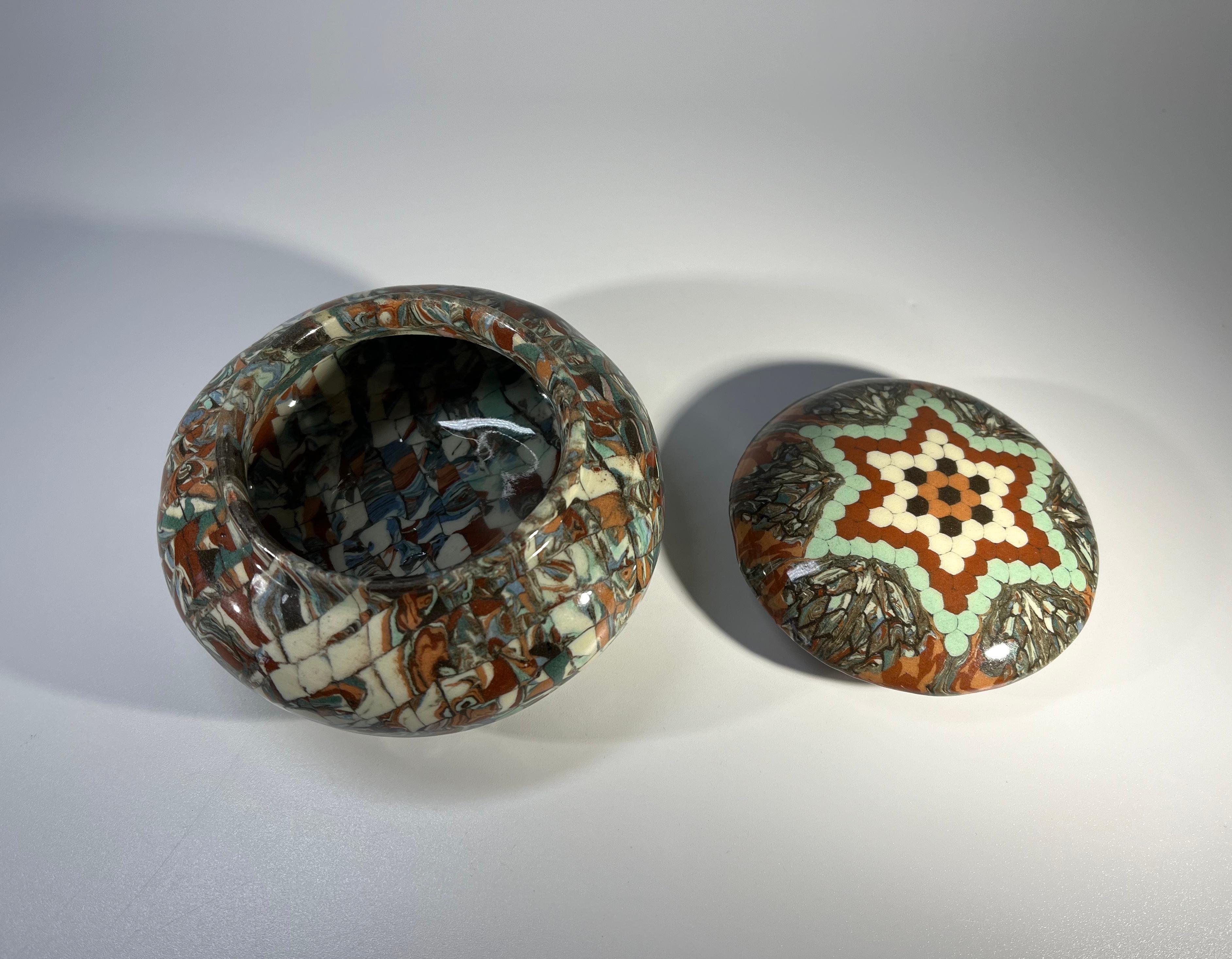 20ième siècle Jean Gerbino For Vallauris, France, Pot à couvercle en céramique émaillée Sage Mosaic 1960's en vente