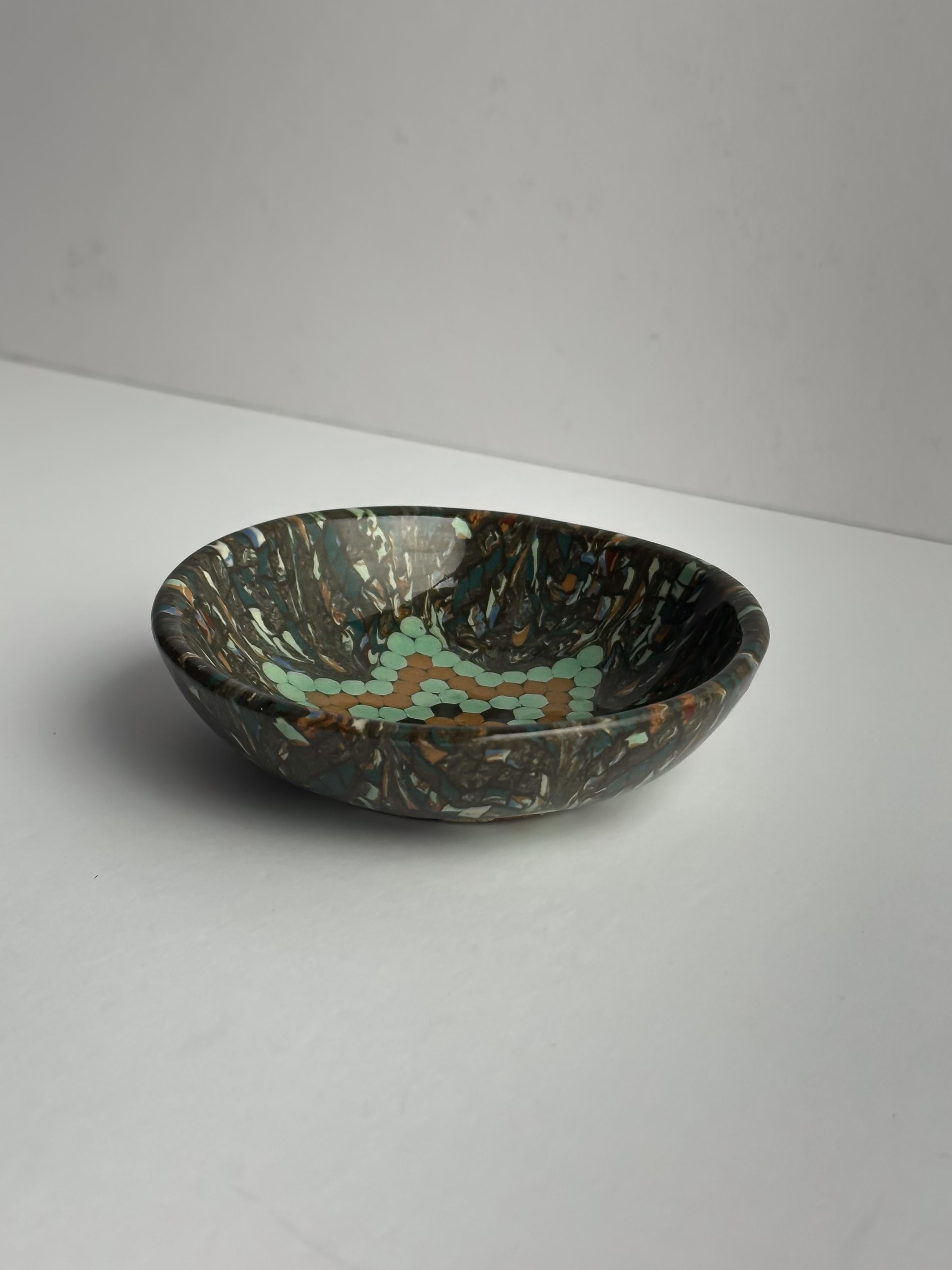Cuenco de cerámica con mosaico Vallauris, Jean Gerbino, Francia, años 50 Cerámico en venta