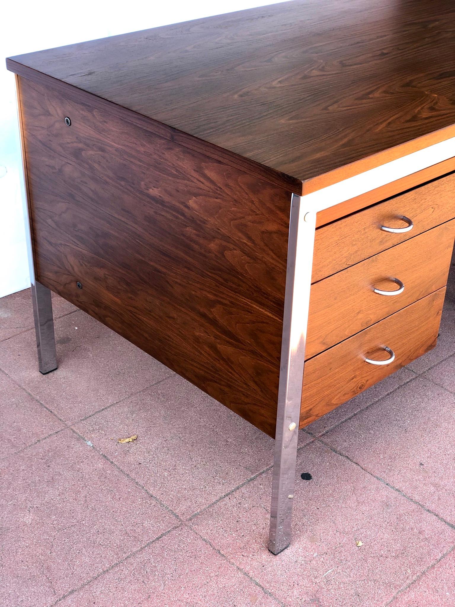 Beautiful and rare desk designed by Jean Gillion for Italma made in Brazil, circa 1960s with chrome accents, freshly restored with a couple of small repairs as shown overall great condition taken all apart , refinished and polished the chrome.