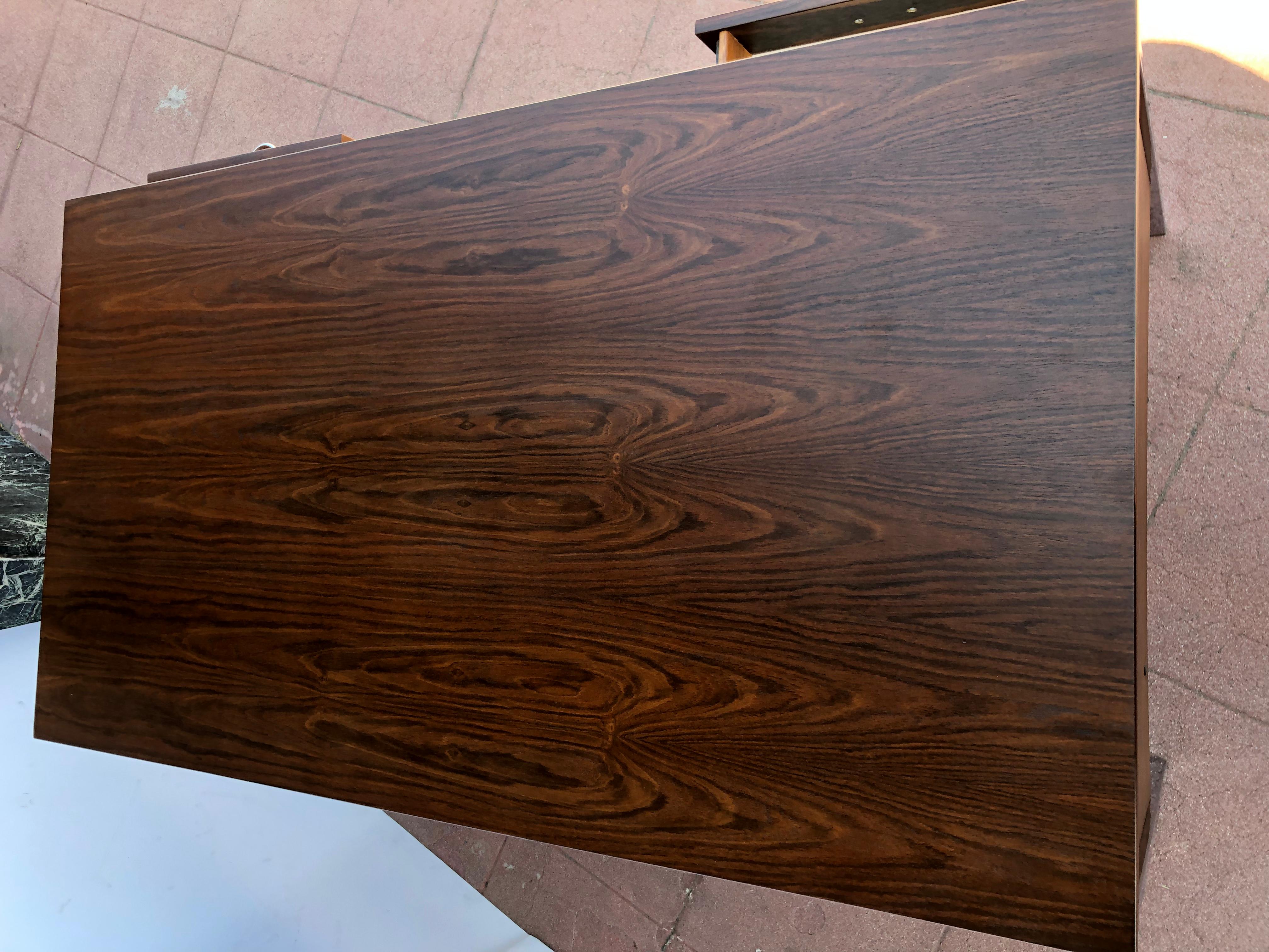 Cromo Scrivania direzionale Jean Gillion in Wood Jacaranda per Italma