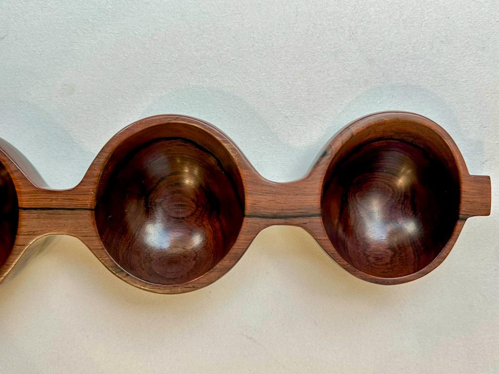 Mid-Century Modern Jean Gillon. Bowl with three cavities, model 407, c. 1960 Solid wood For Sale