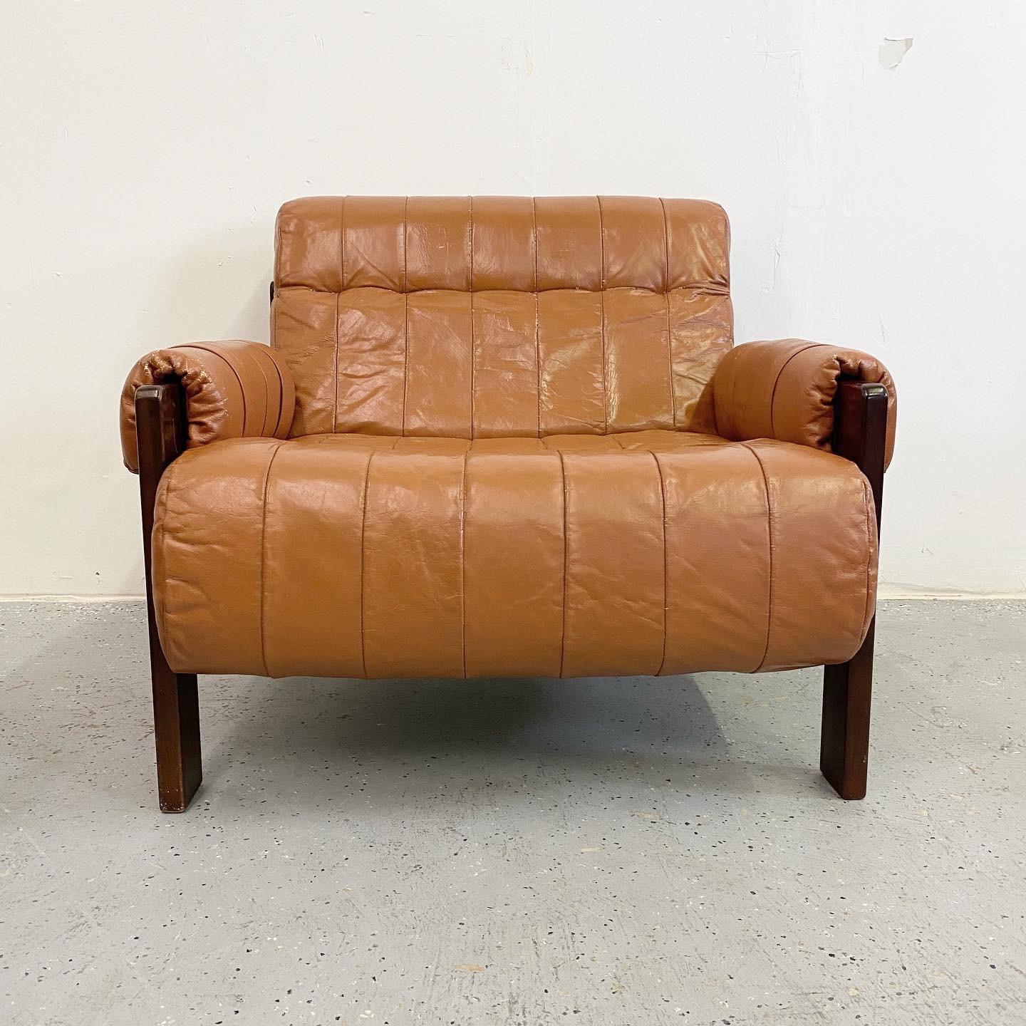 Jean Gillon Brazilian Modern Lounge Chairs, a Pair 4