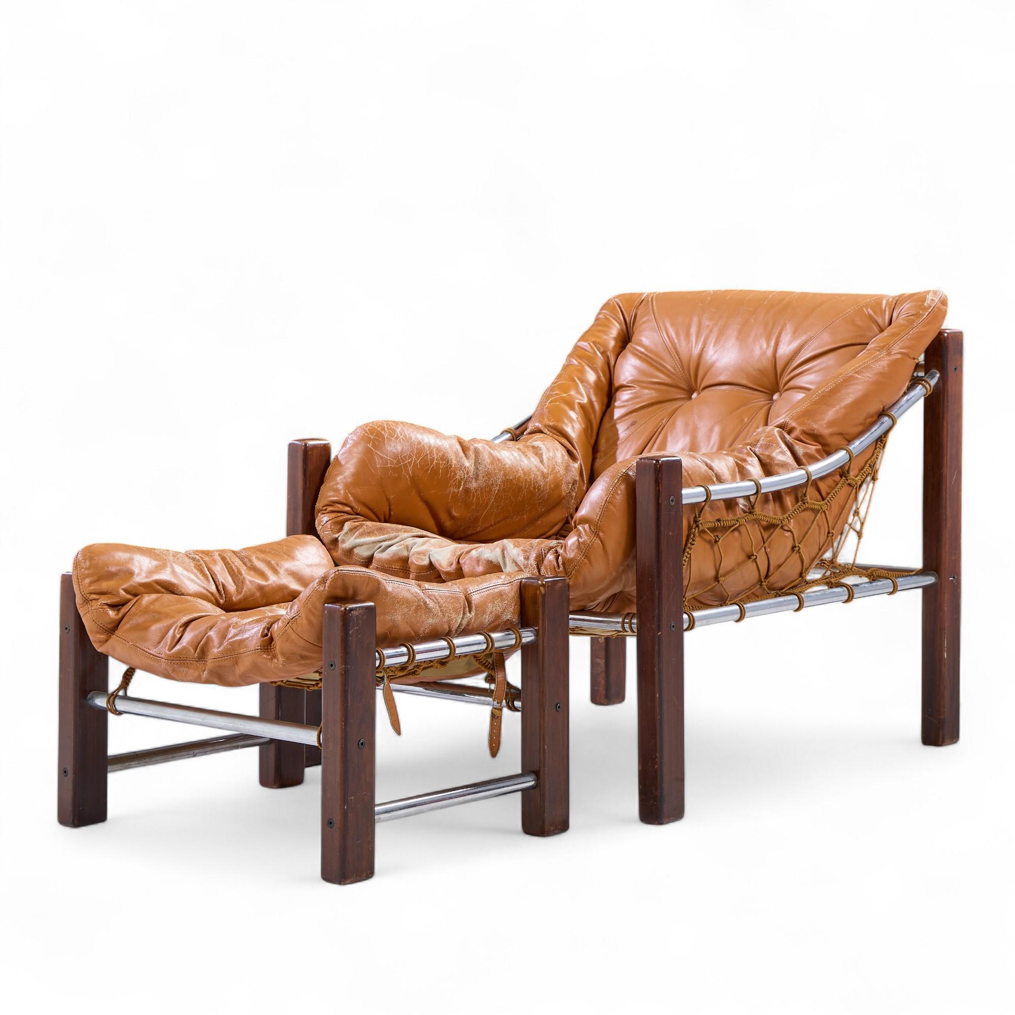 Mid-Century Modern Jean Gillon pour Italma Amazonas Chaise longue et ottoman du milieu du siècle en vente