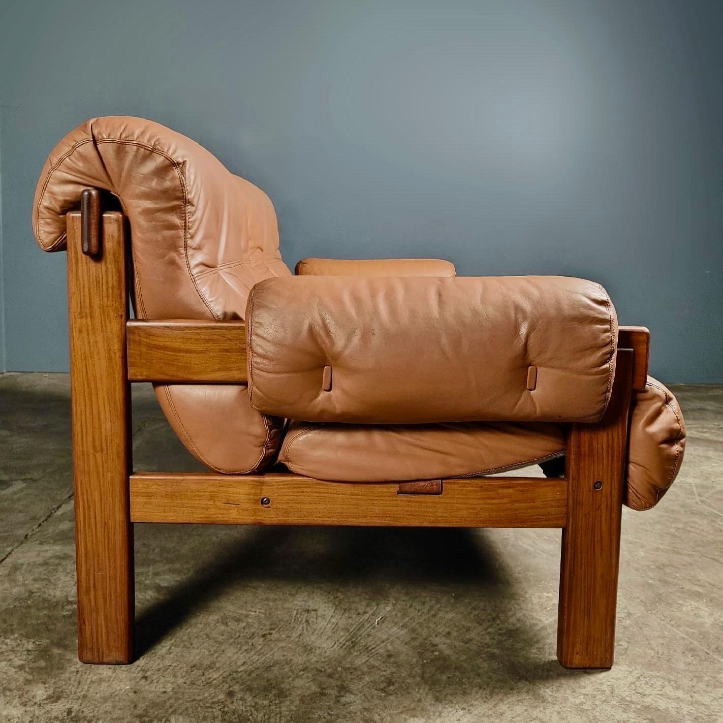 Late 20th Century Jean Gillon For Italma Brown Leather Two Seater Sofa Brazilian Mid Century