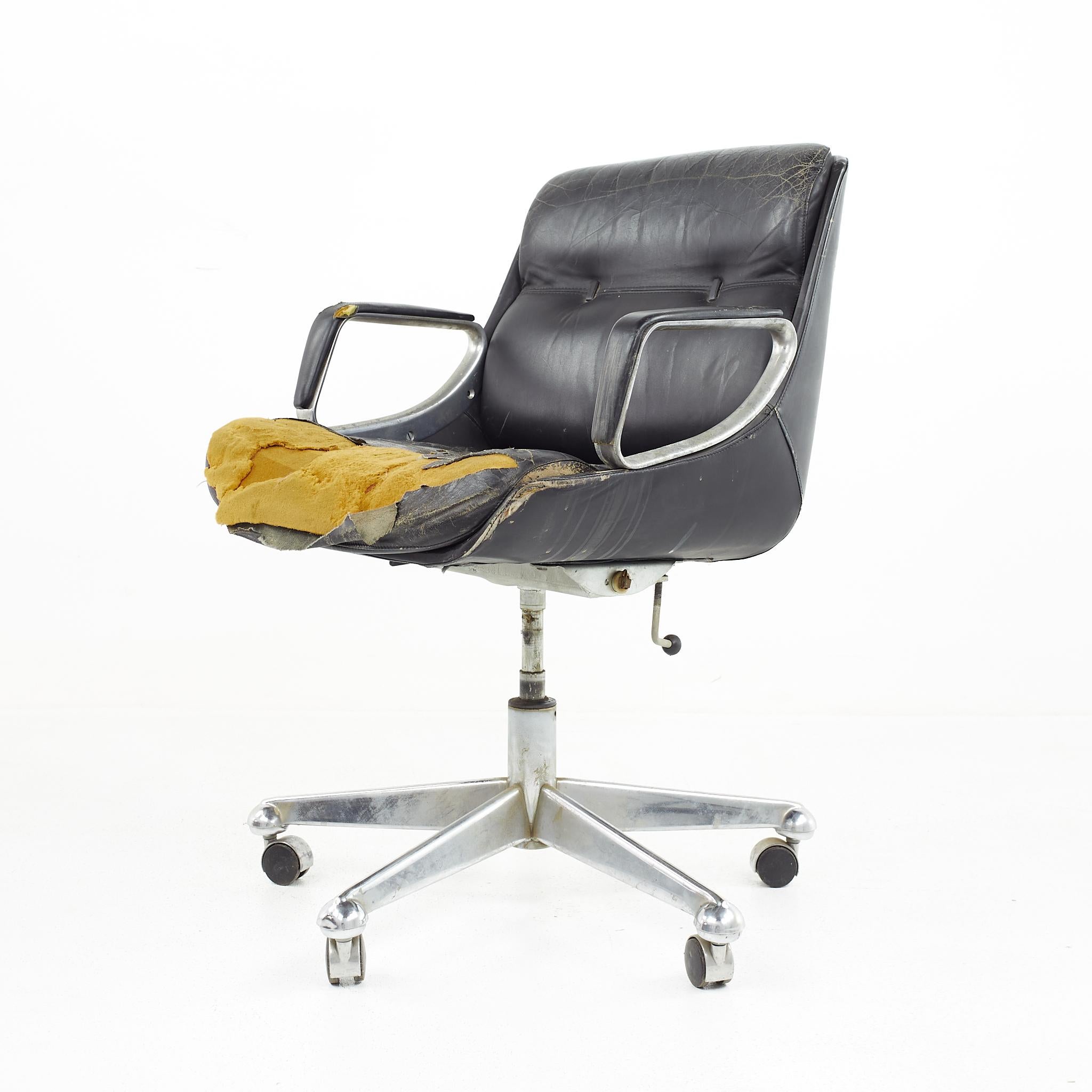 Mid-Century Modern Jean Gillon Mid Century Desk Chair For Sale
