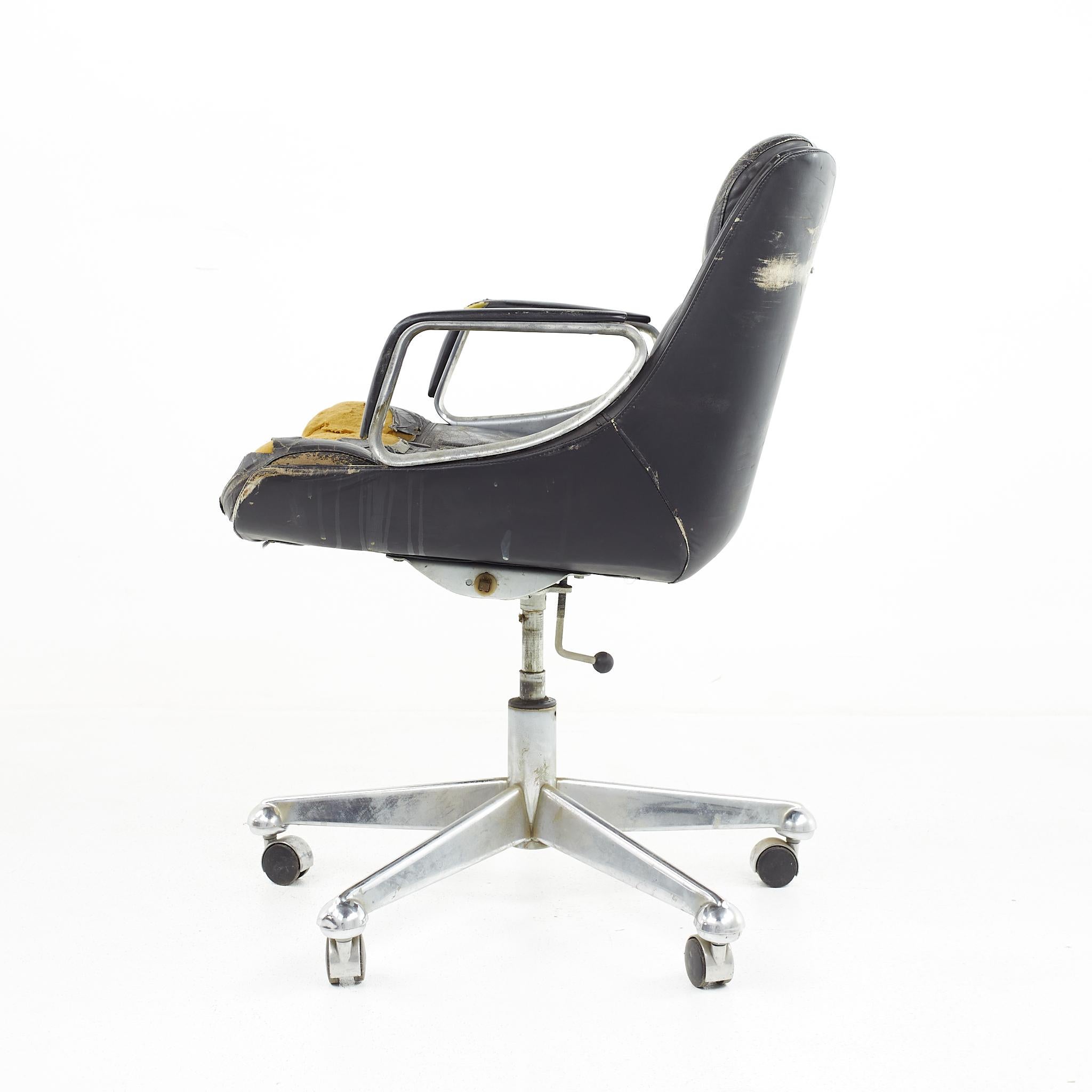 Jean Gillon Mid Century Desk Chair For Sale 1